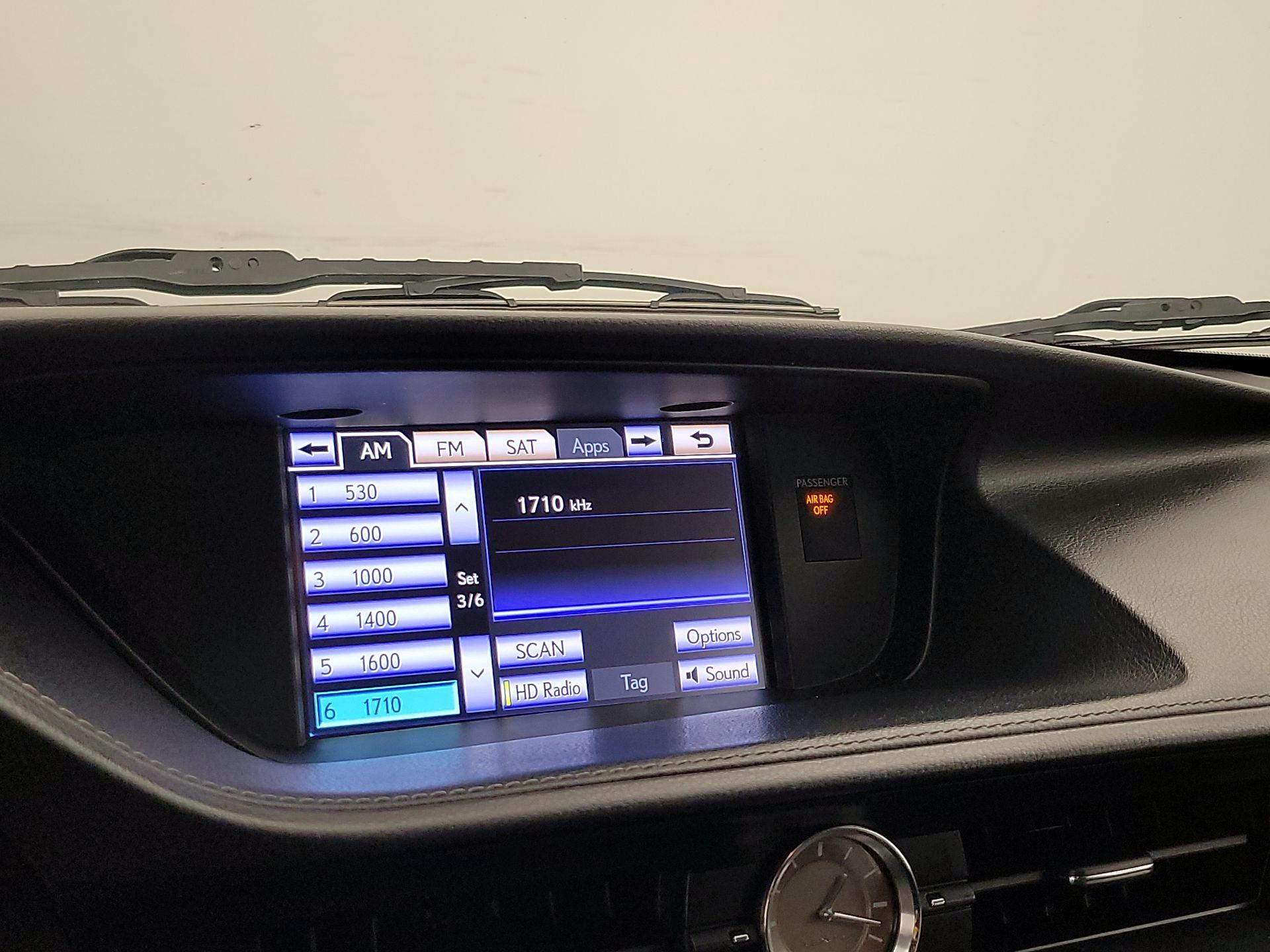 Thumbnail: 2014 Lexus ES - 15