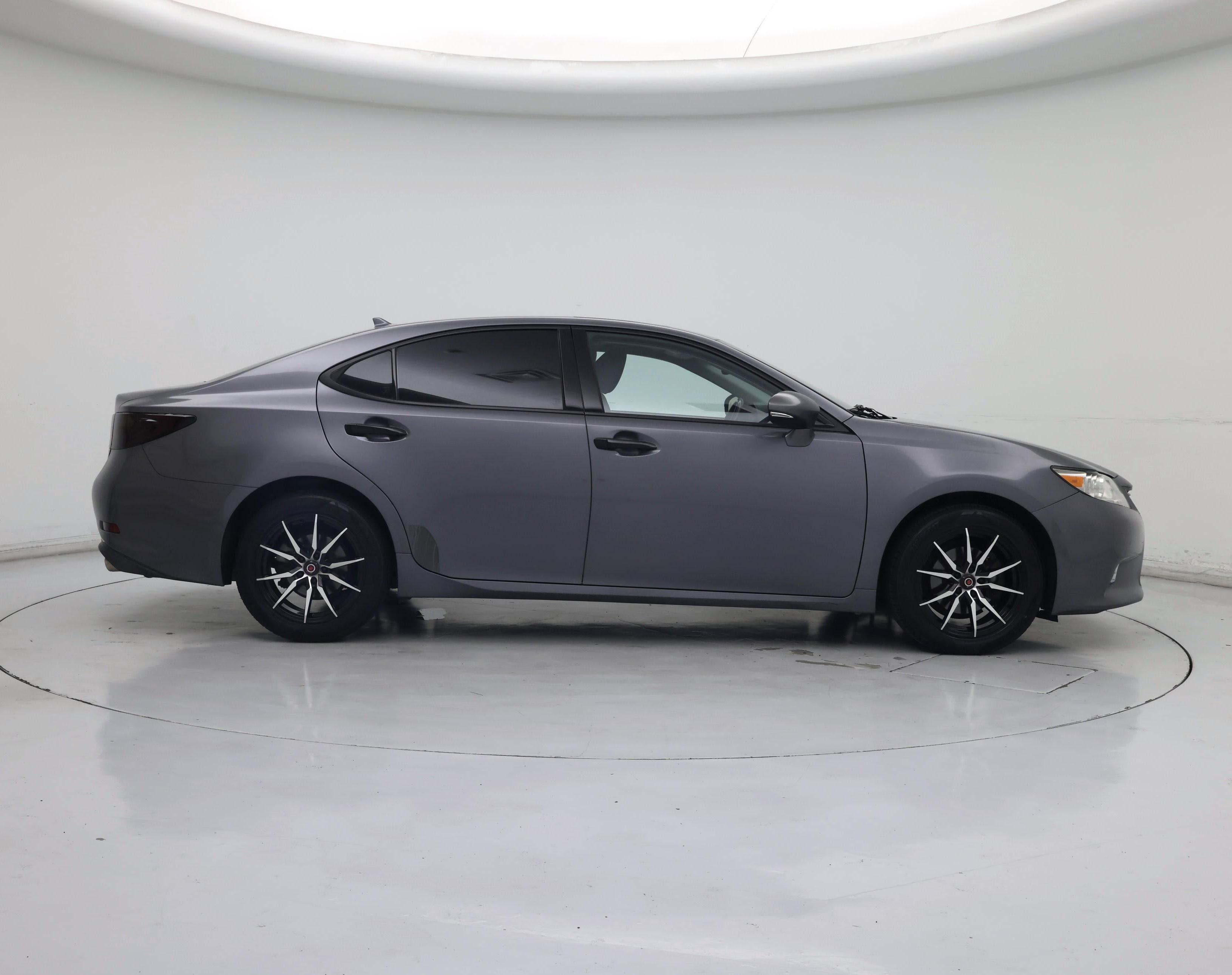 Thumbnail: 2014 Lexus ES - 7