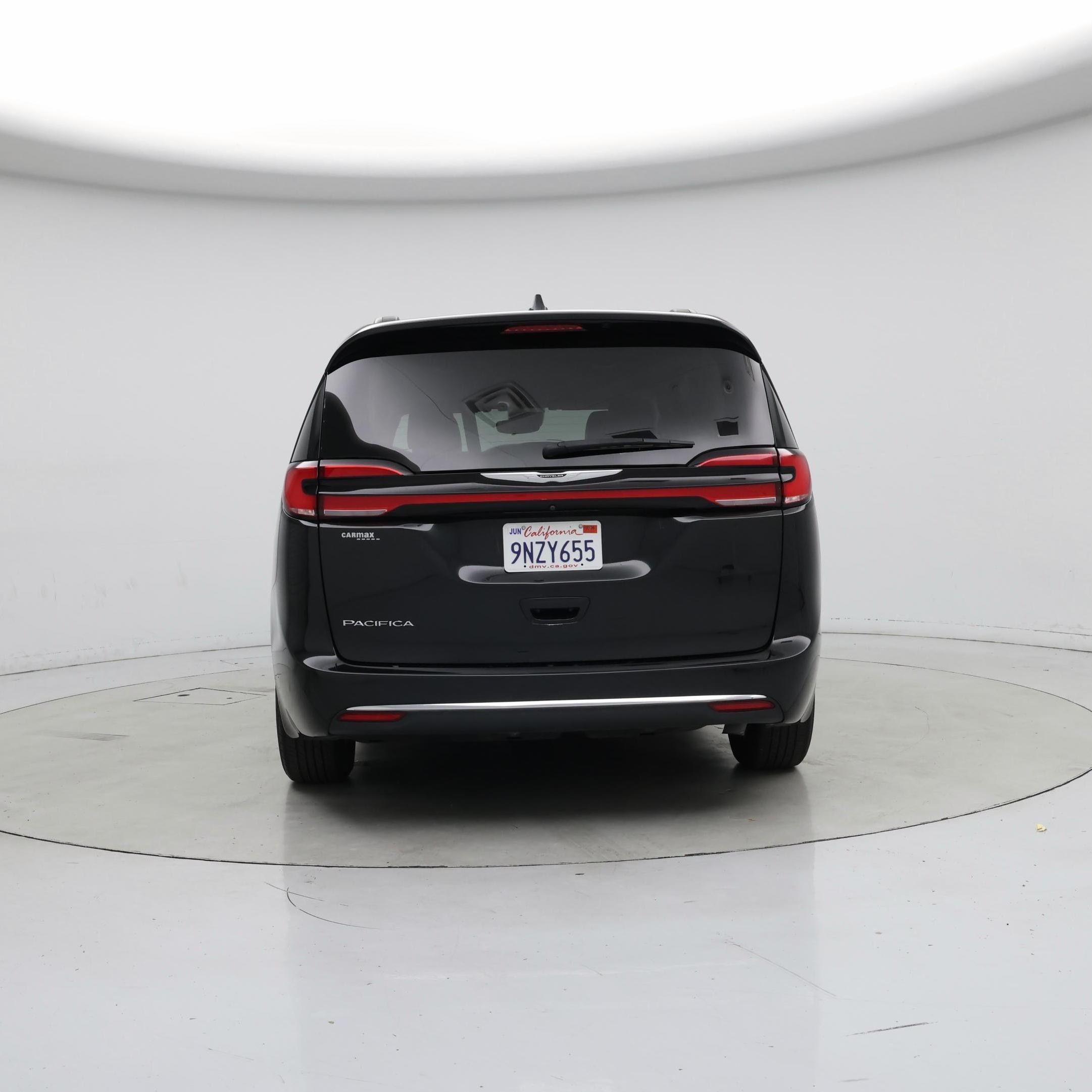 Thumbnail: 2022 Chrysler Pacifica - 6