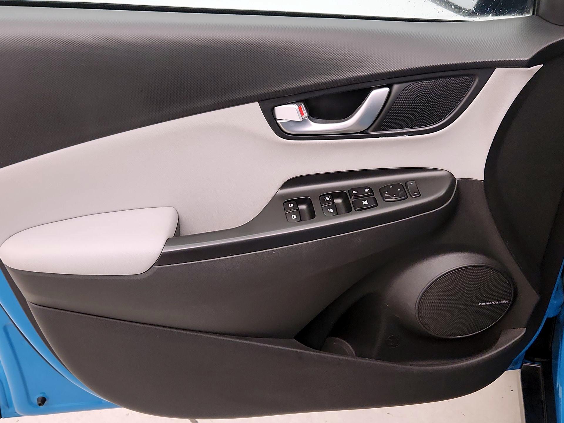 Thumbnail: 2023 Hyundai Kona - 12