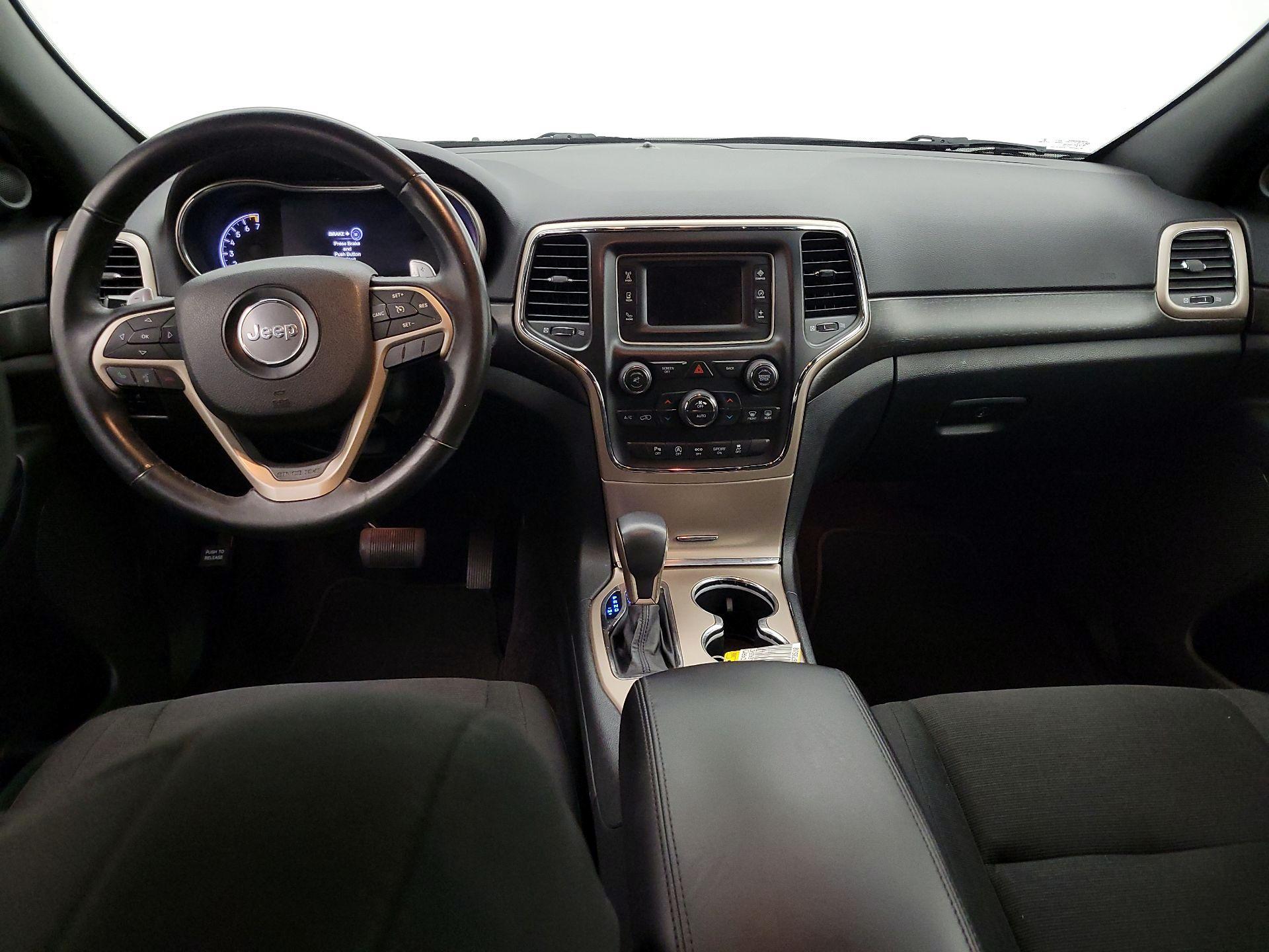Thumbnail: 2017 Jeep Grand Cherokee - 9