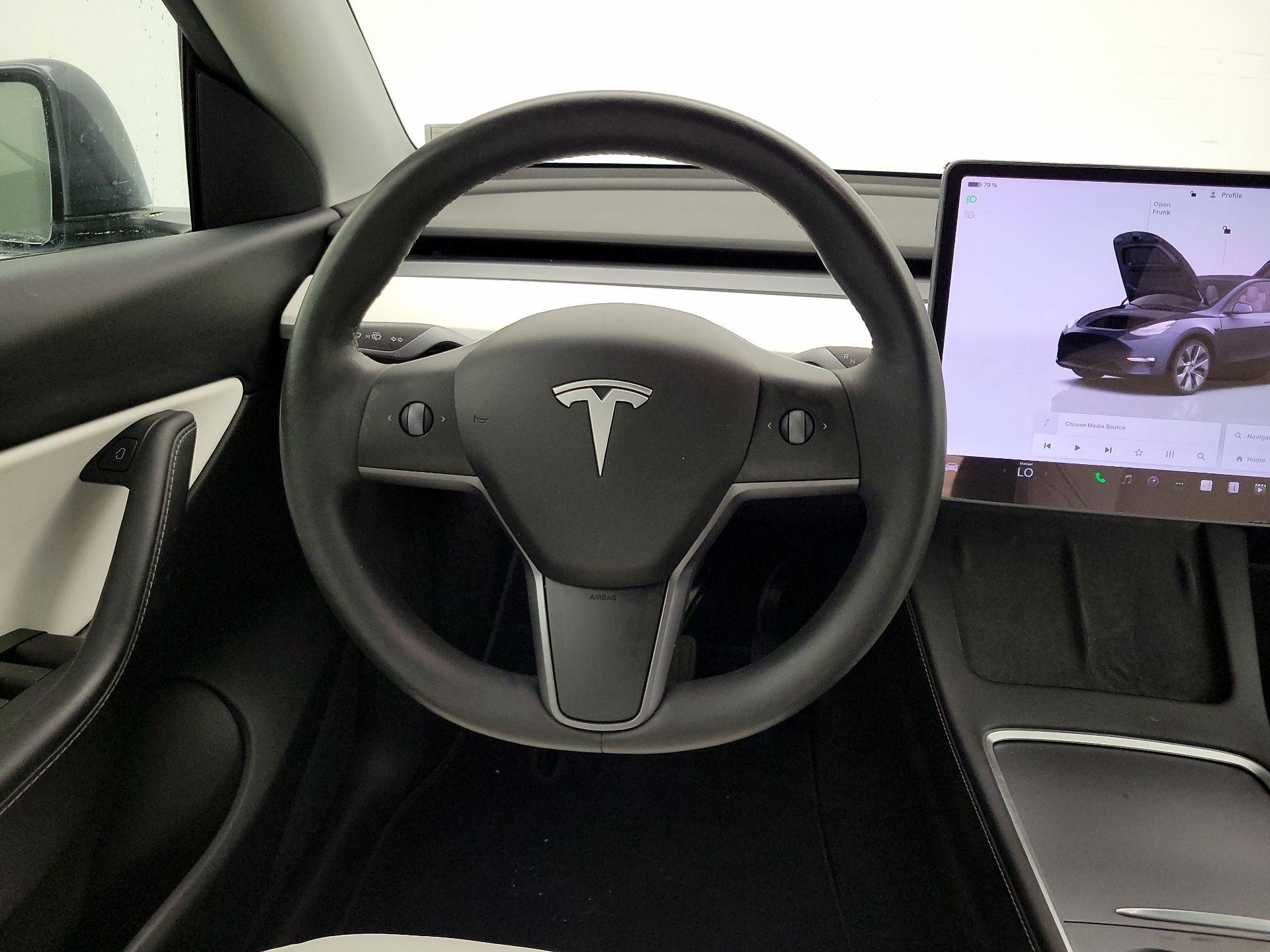 Thumbnail: 2022 Tesla Model Y - 10