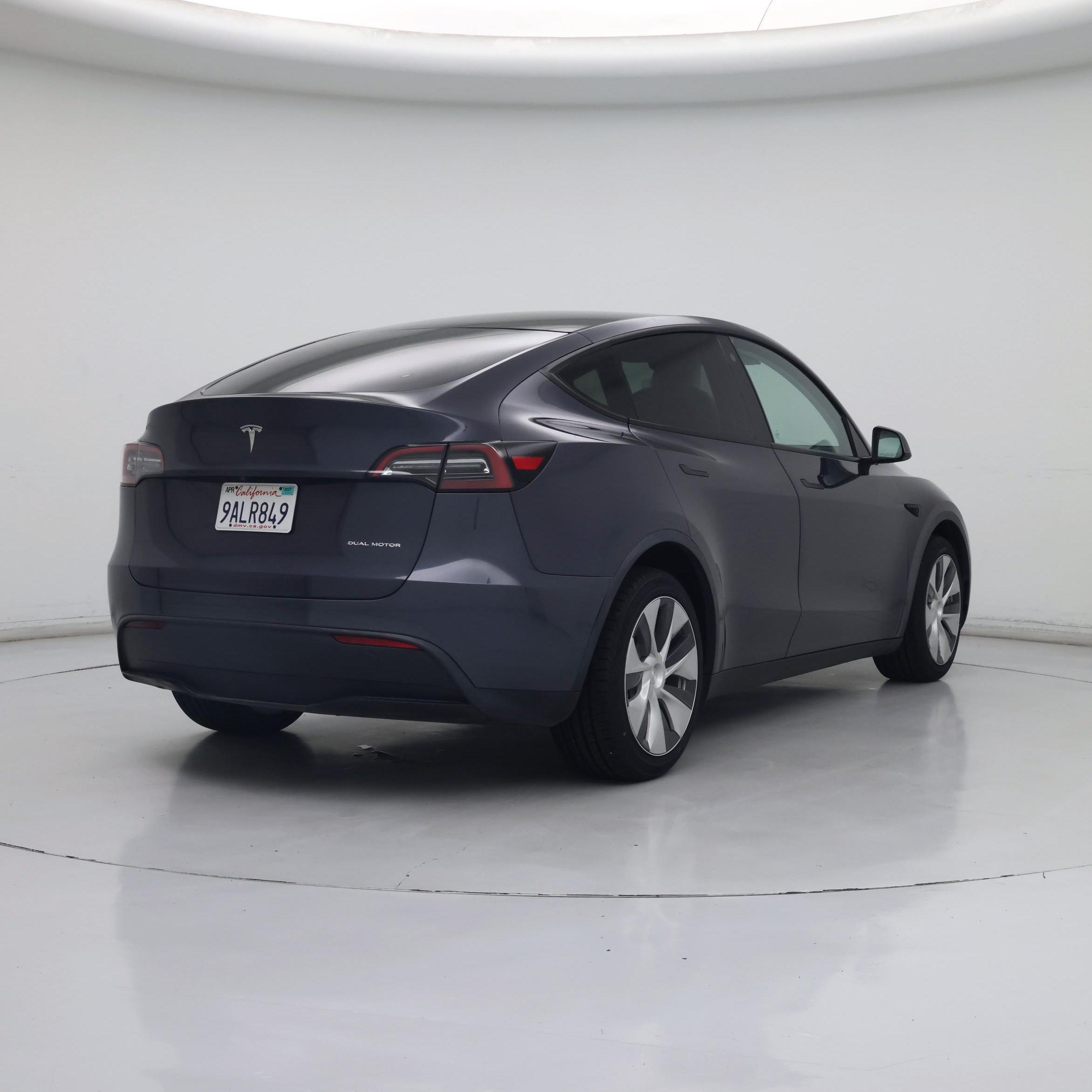 Thumbnail: 2022 Tesla Model Y - 8