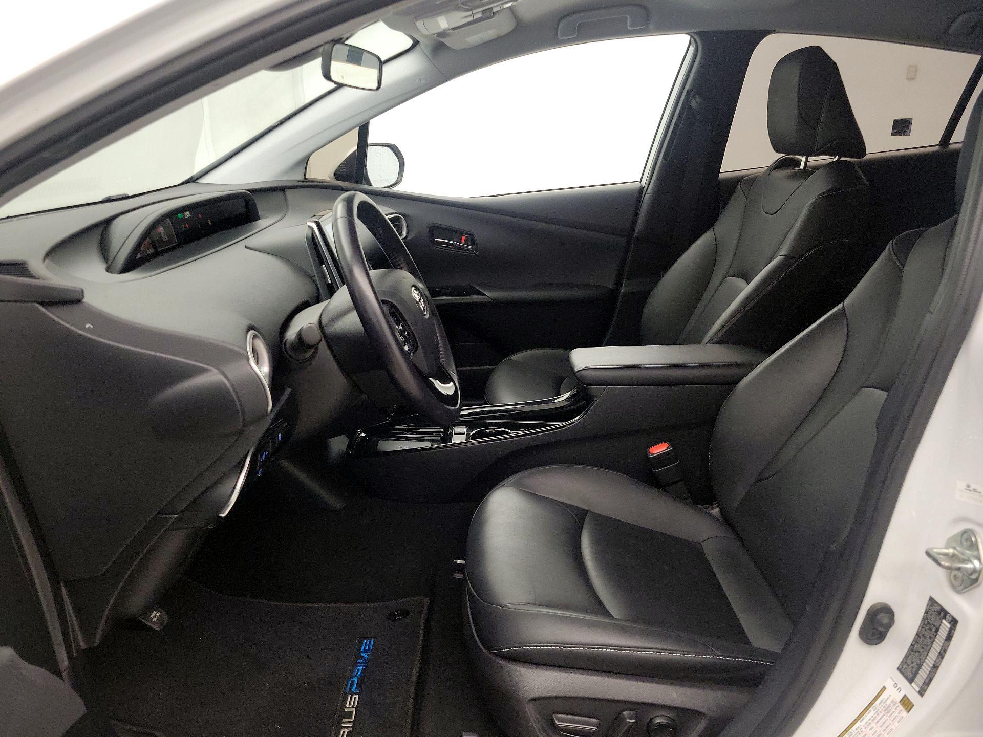 Thumbnail: 2022 Toyota Prius Prime - 11