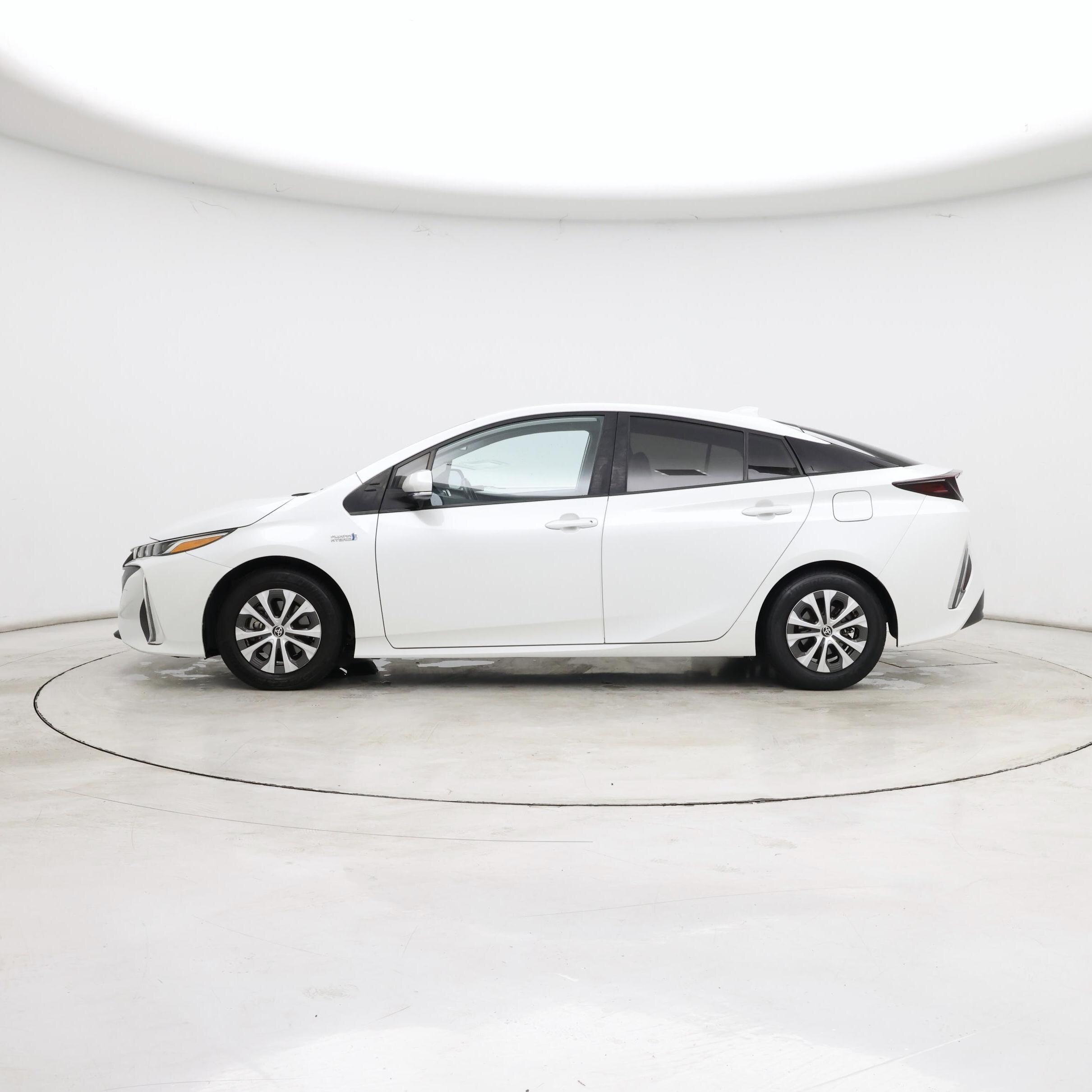 Thumbnail: 2022 Toyota Prius Prime - 7