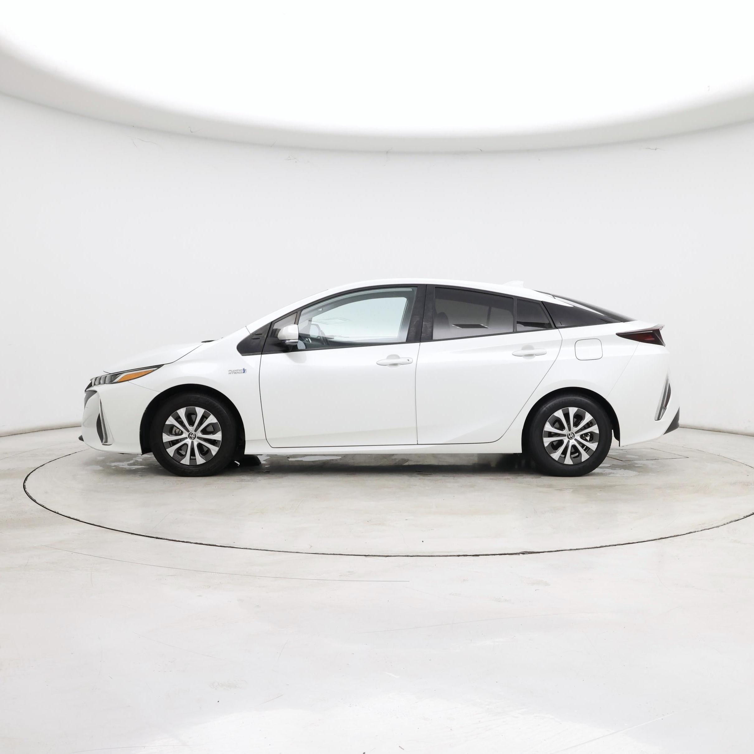 Thumbnail: 2022 Toyota Prius Prime - 8