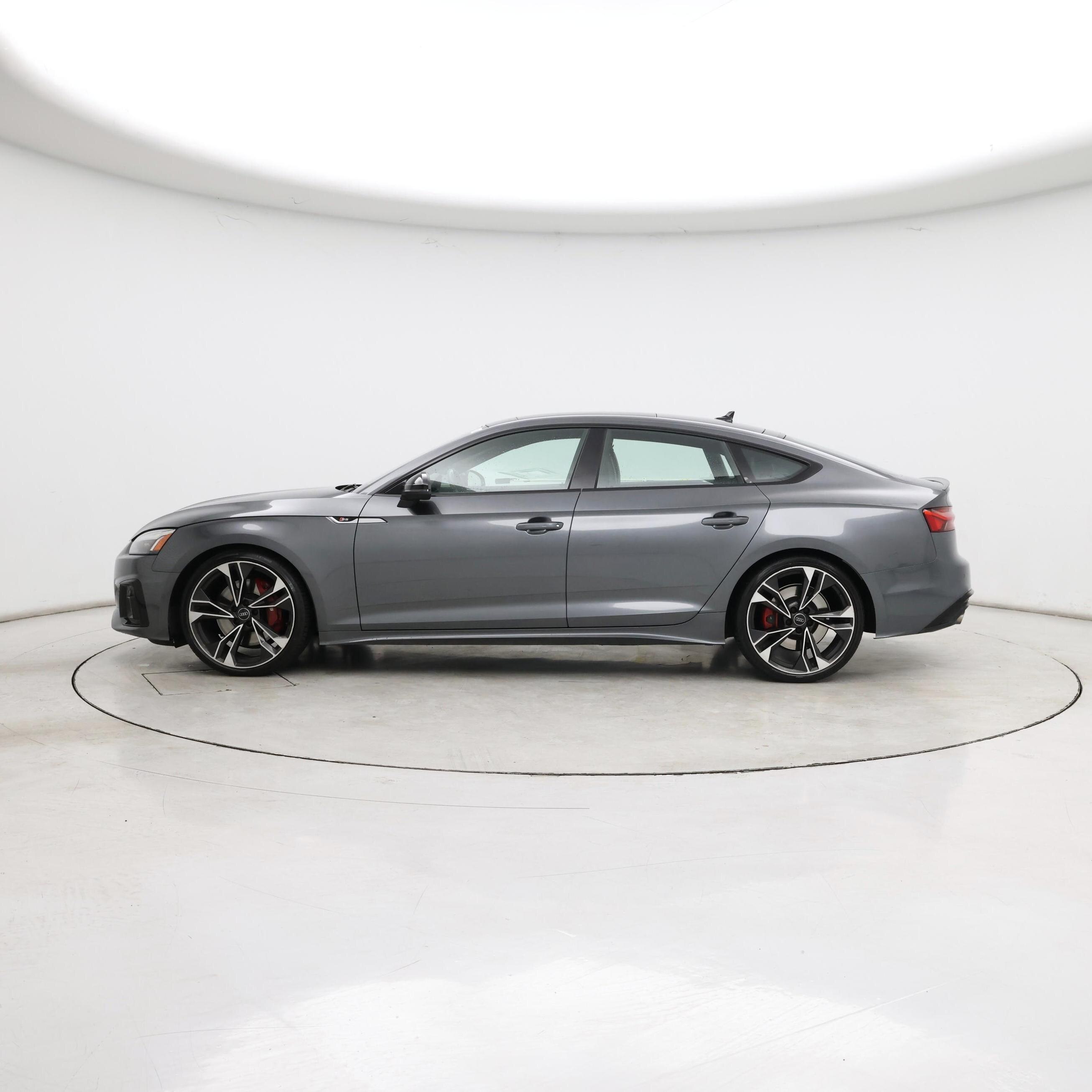 Thumbnail: 2021 Audi S5 - 3