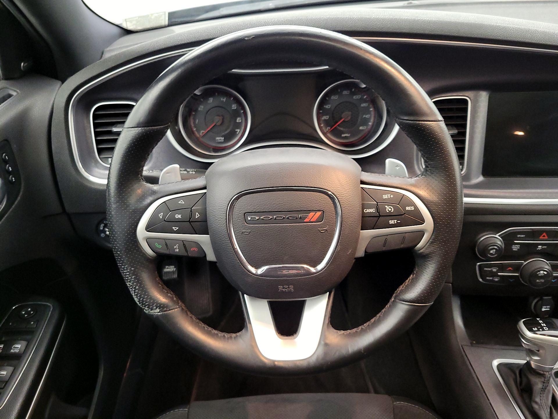 Thumbnail: 2016 Dodge Charger - 10