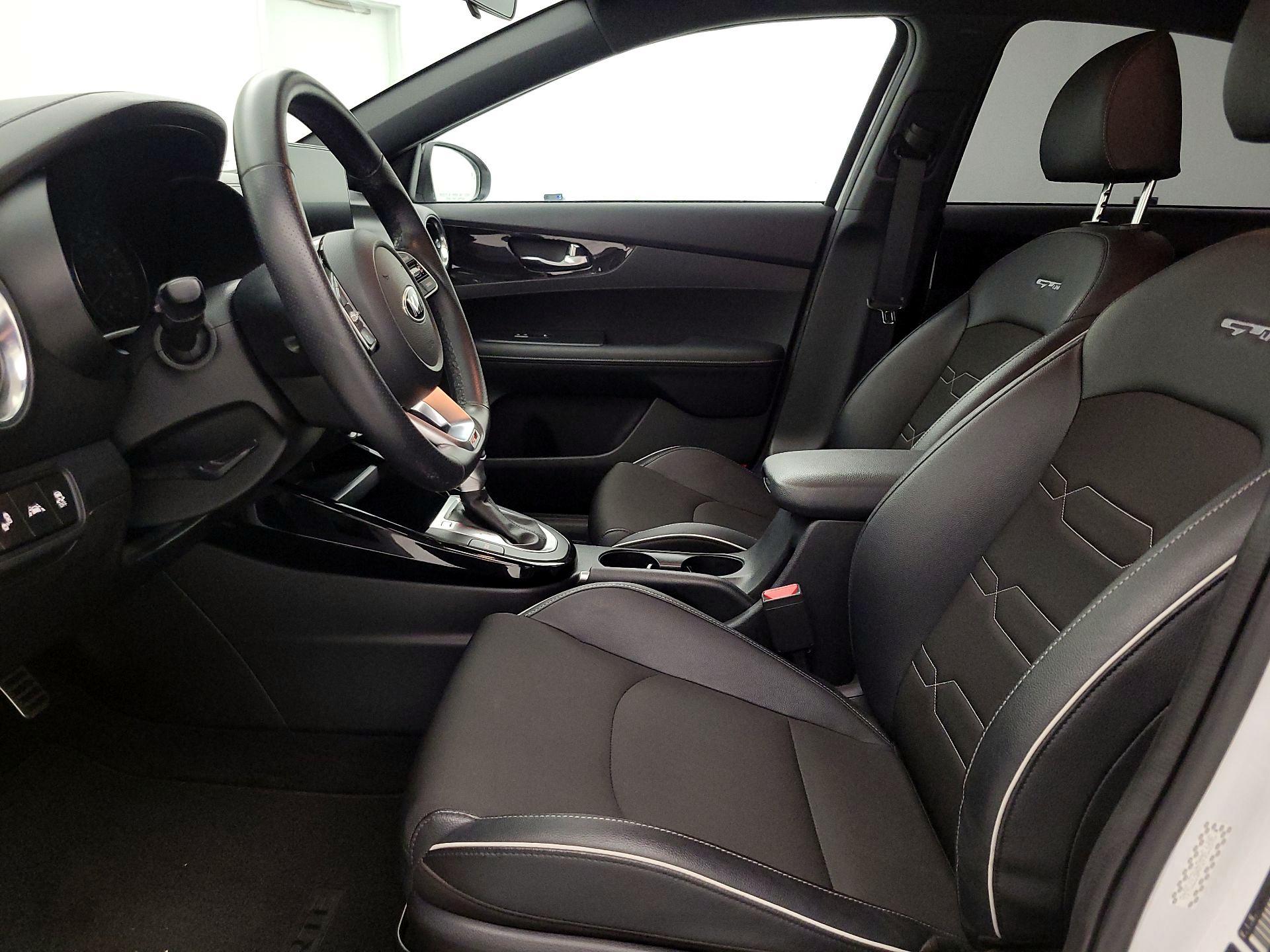 Thumbnail: 2021 Kia Forte - 11