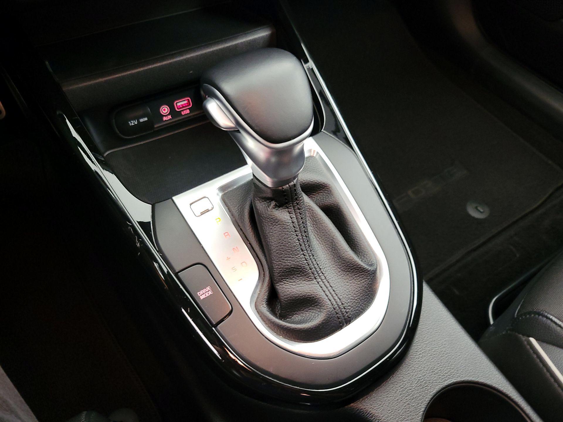 Thumbnail: 2021 Kia Forte - 17