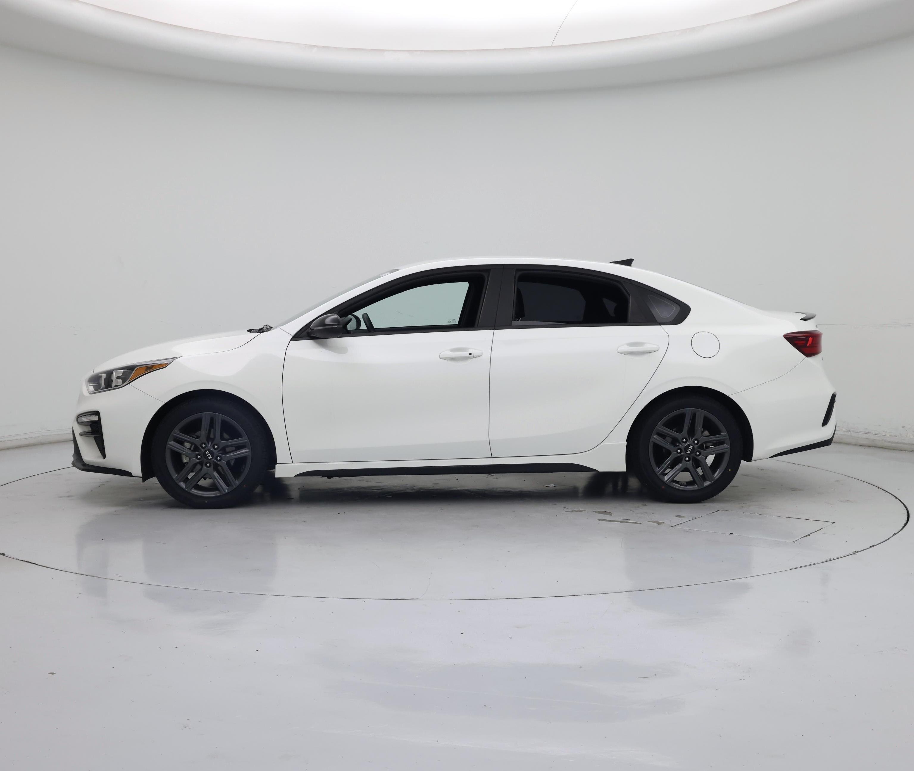 Thumbnail: 2021 Kia Forte - 3