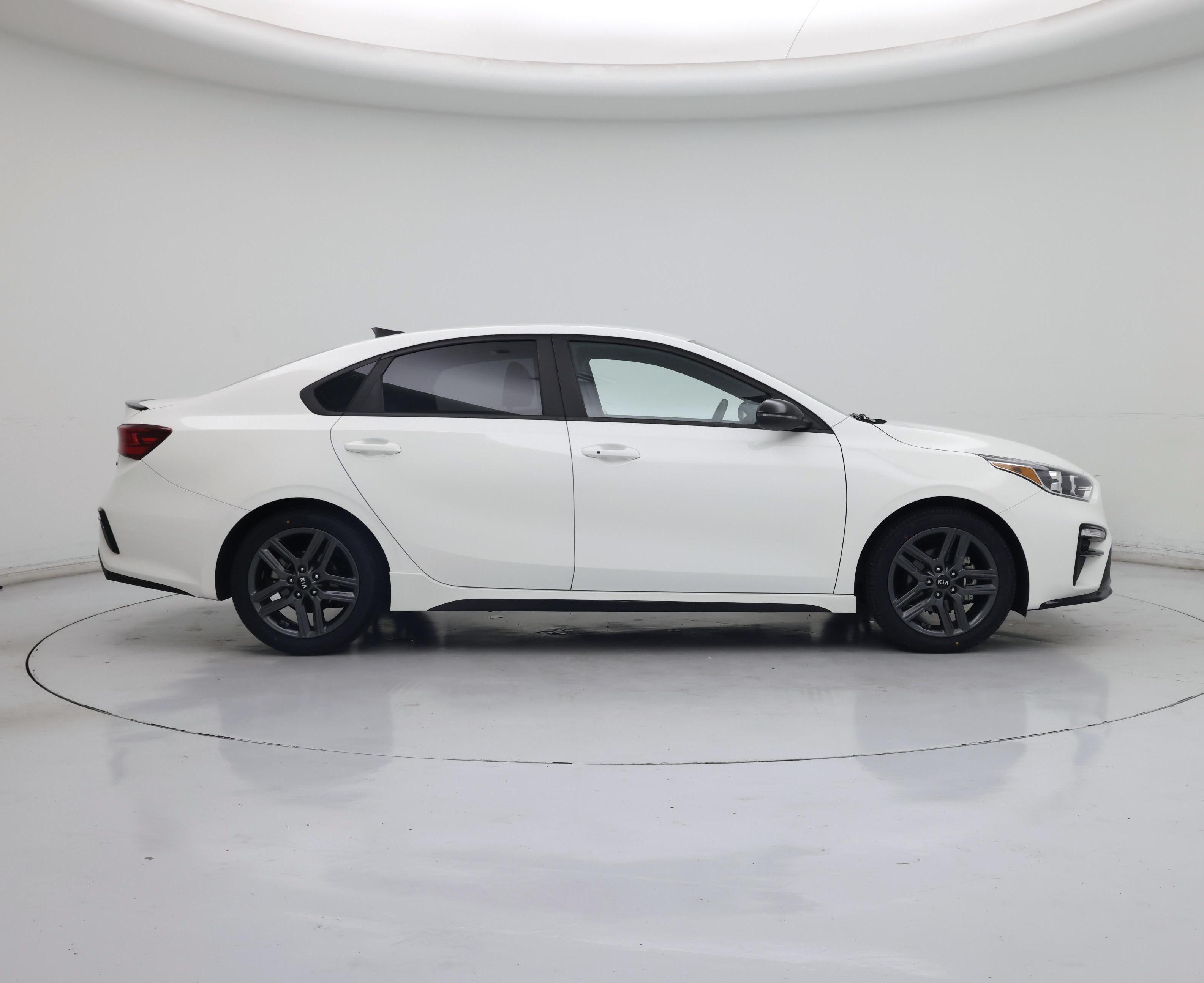 Thumbnail: 2021 Kia Forte - 7