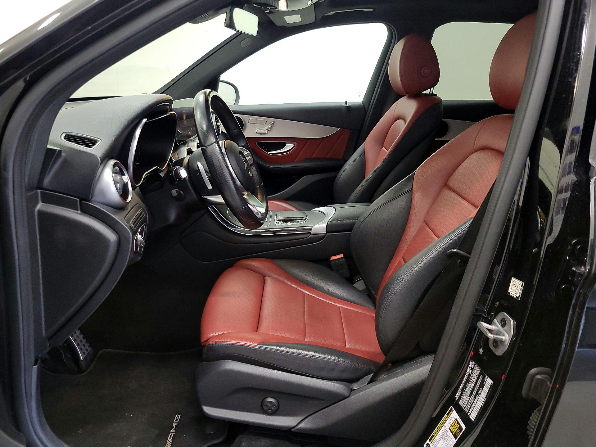 Thumbnail: 2022 Mercedes-Benz GLC - 11
