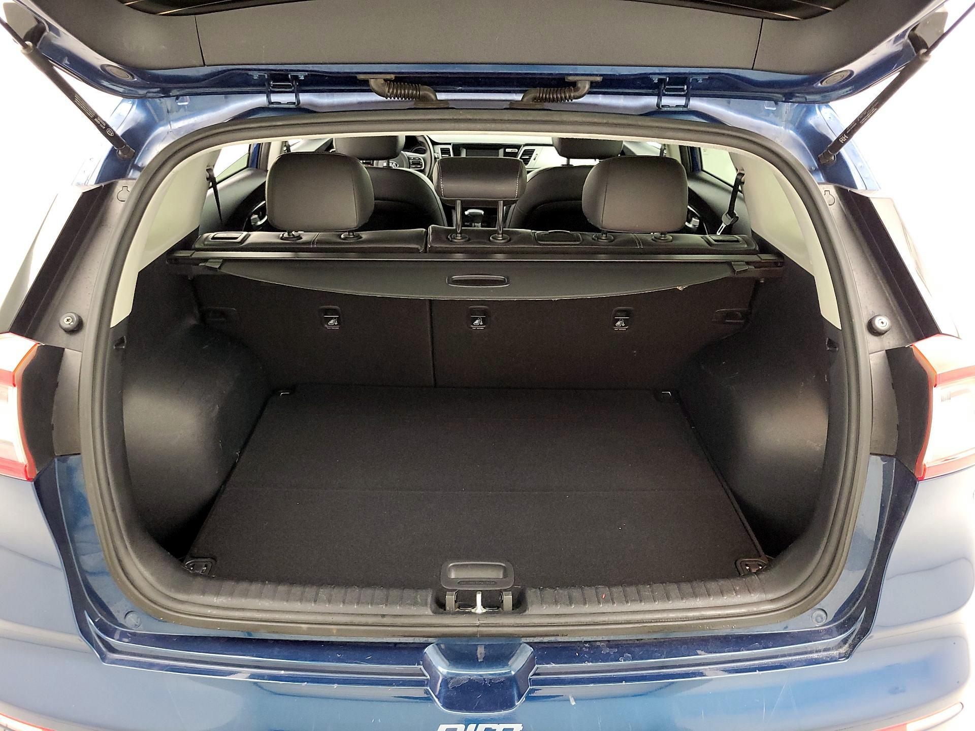 Thumbnail: 2017 Kia Niro - 20