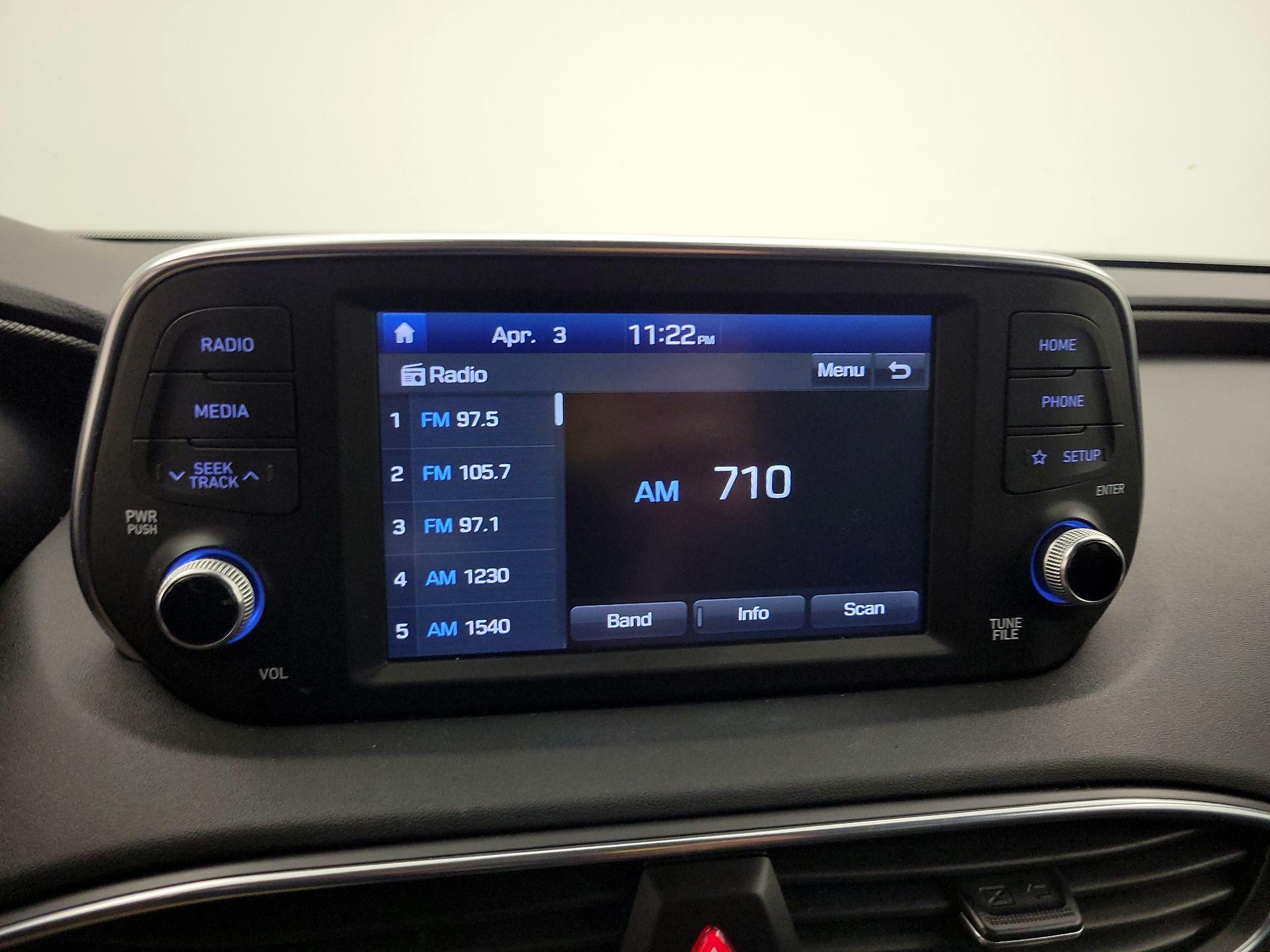 Thumbnail: 2019 Hyundai Santa Fe - 15
