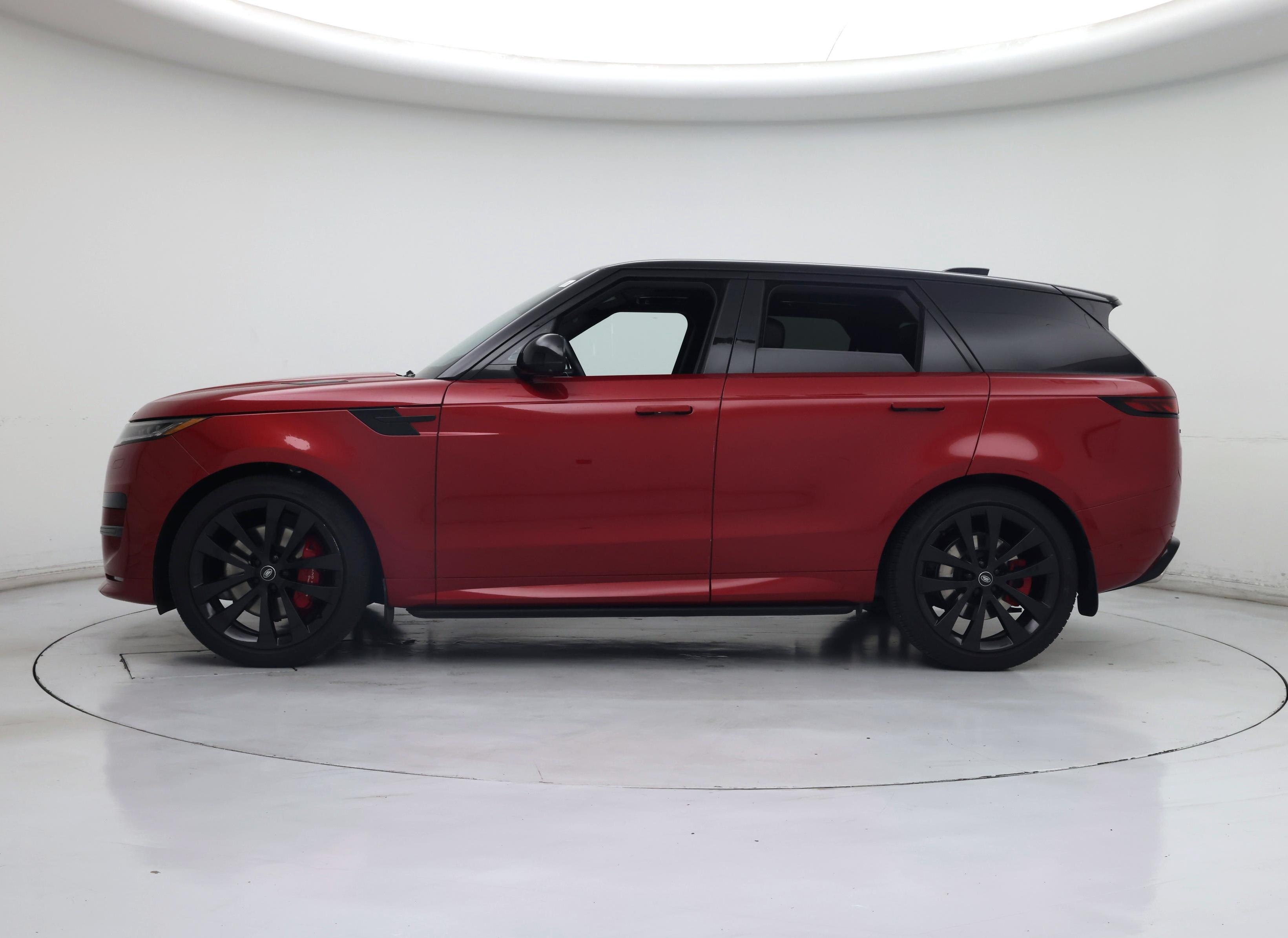Thumbnail: 2023 Land Rover Range Rover Sport - 3