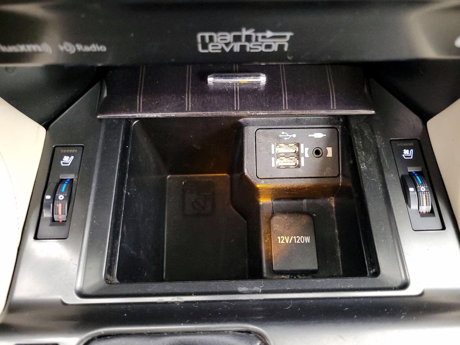 2022 Lexus GX PREMIUM - Photo 20
