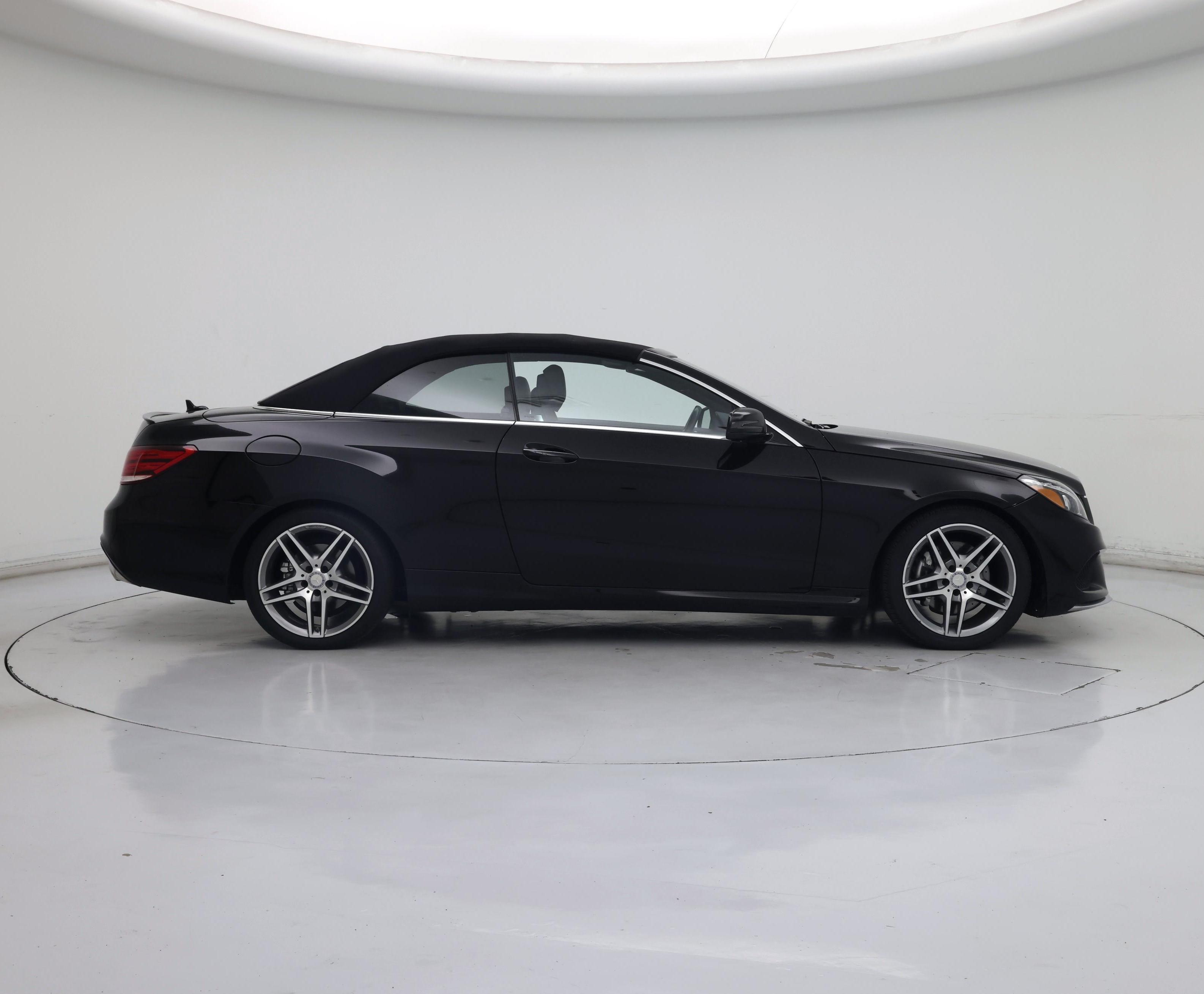 Thumbnail: 2017 Mercedes-Benz E-Class - 7