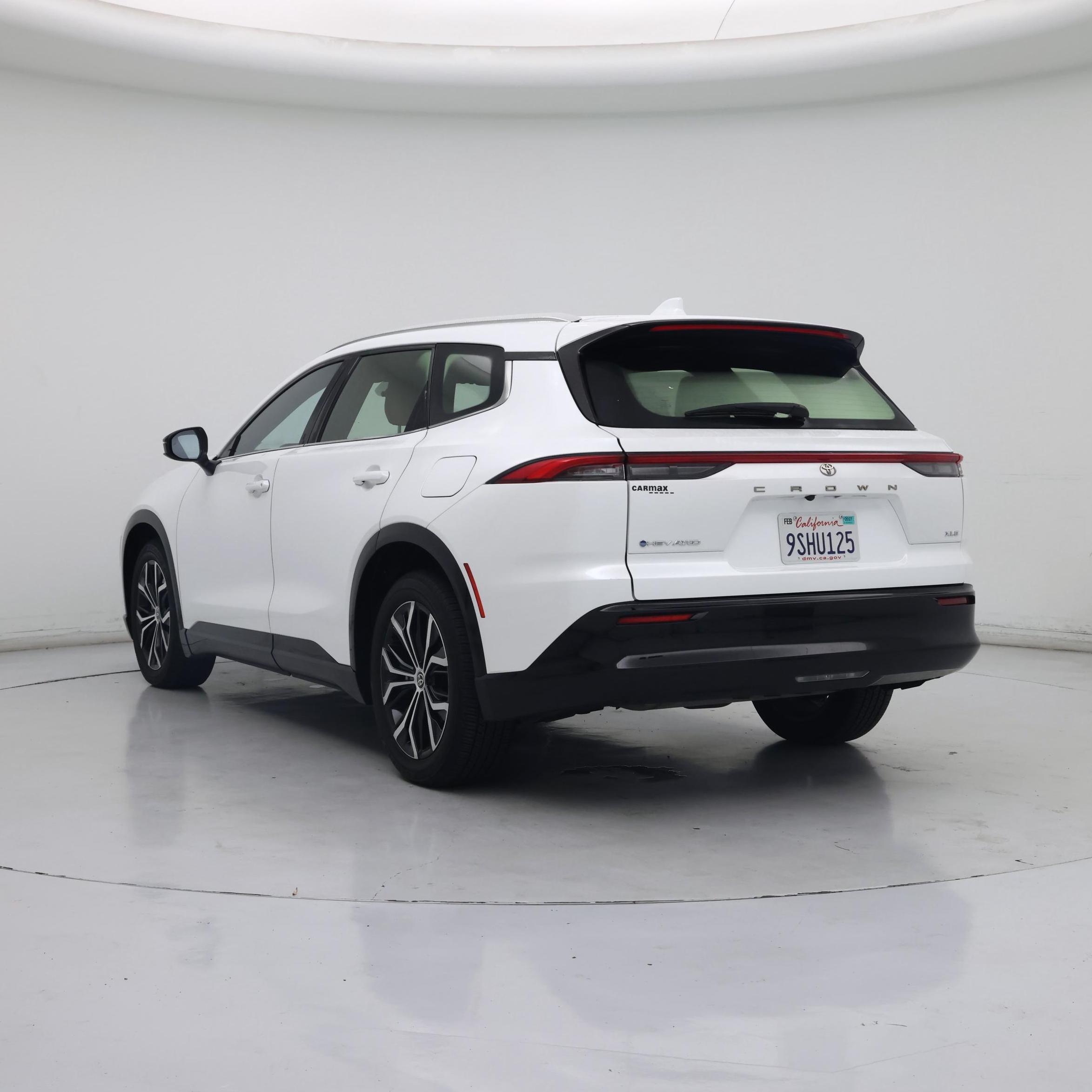 Thumbnail: 2025 Toyota Crown Signia - 2