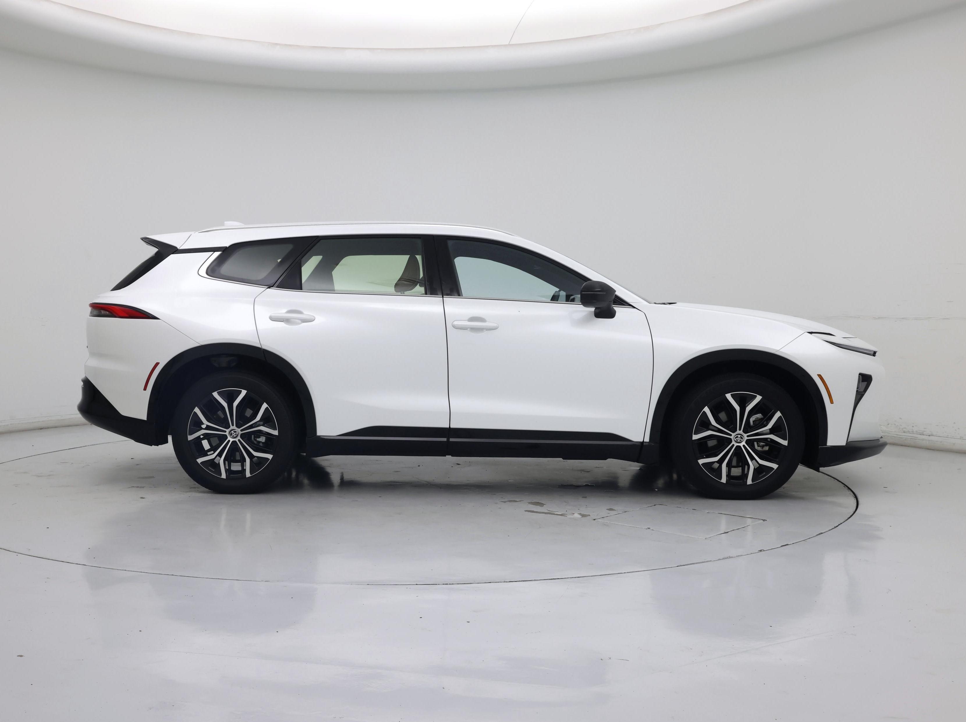 Thumbnail: 2025 Toyota Crown Signia - 7