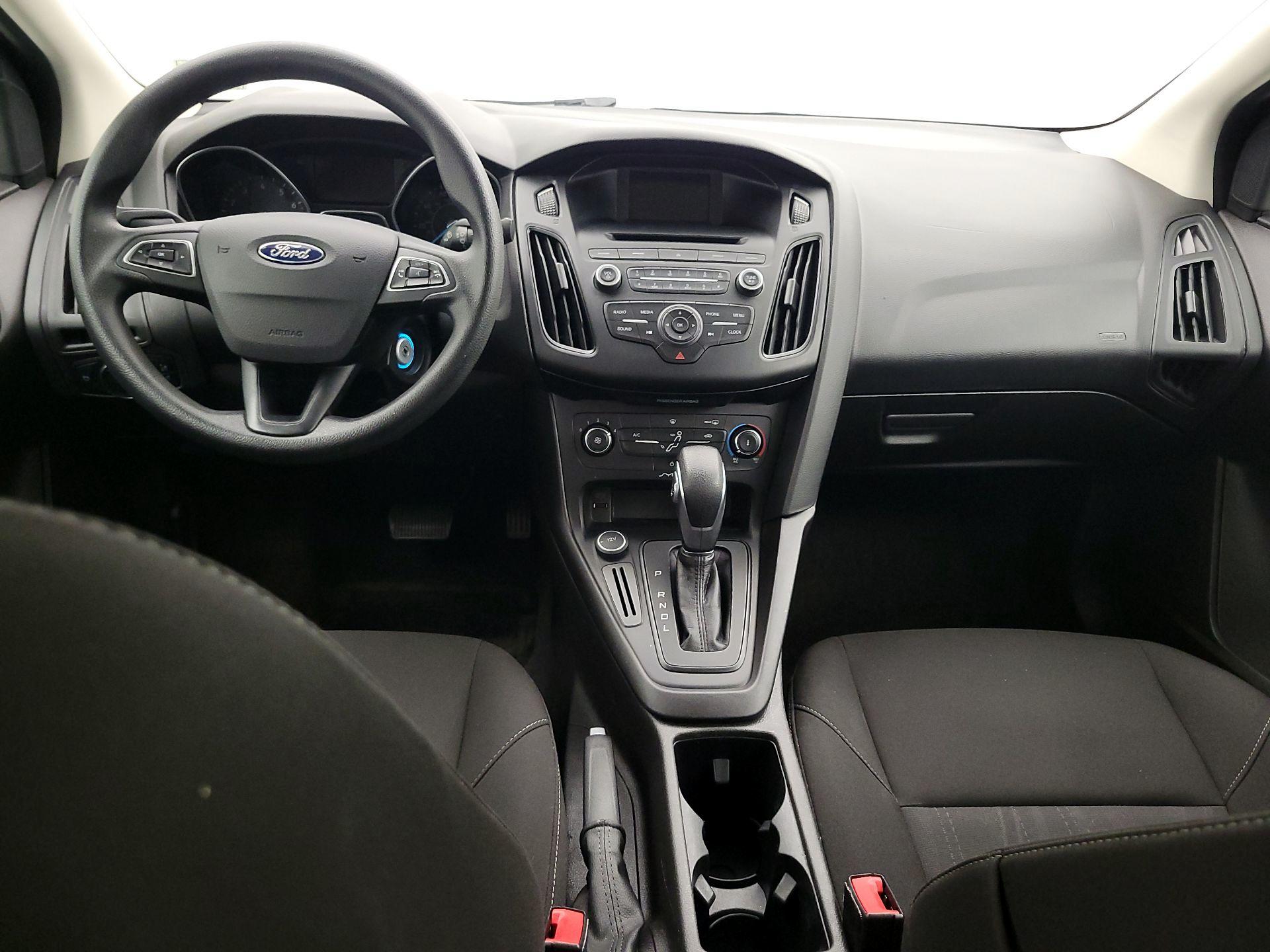 Thumbnail: 2017 Ford Focus - 9