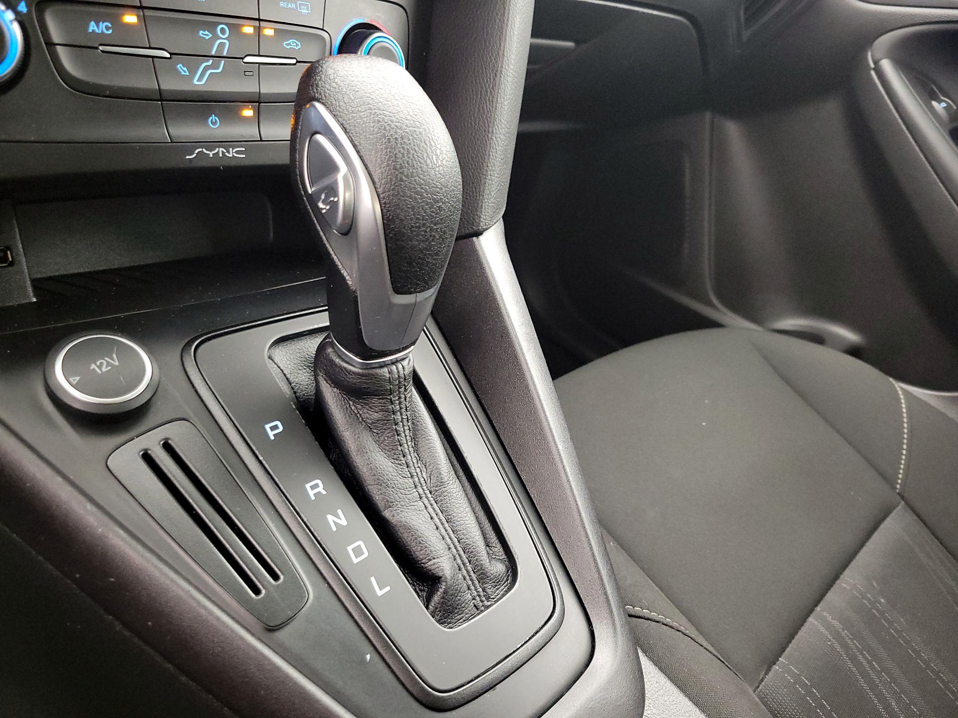 Thumbnail: 2017 Ford Focus - 15