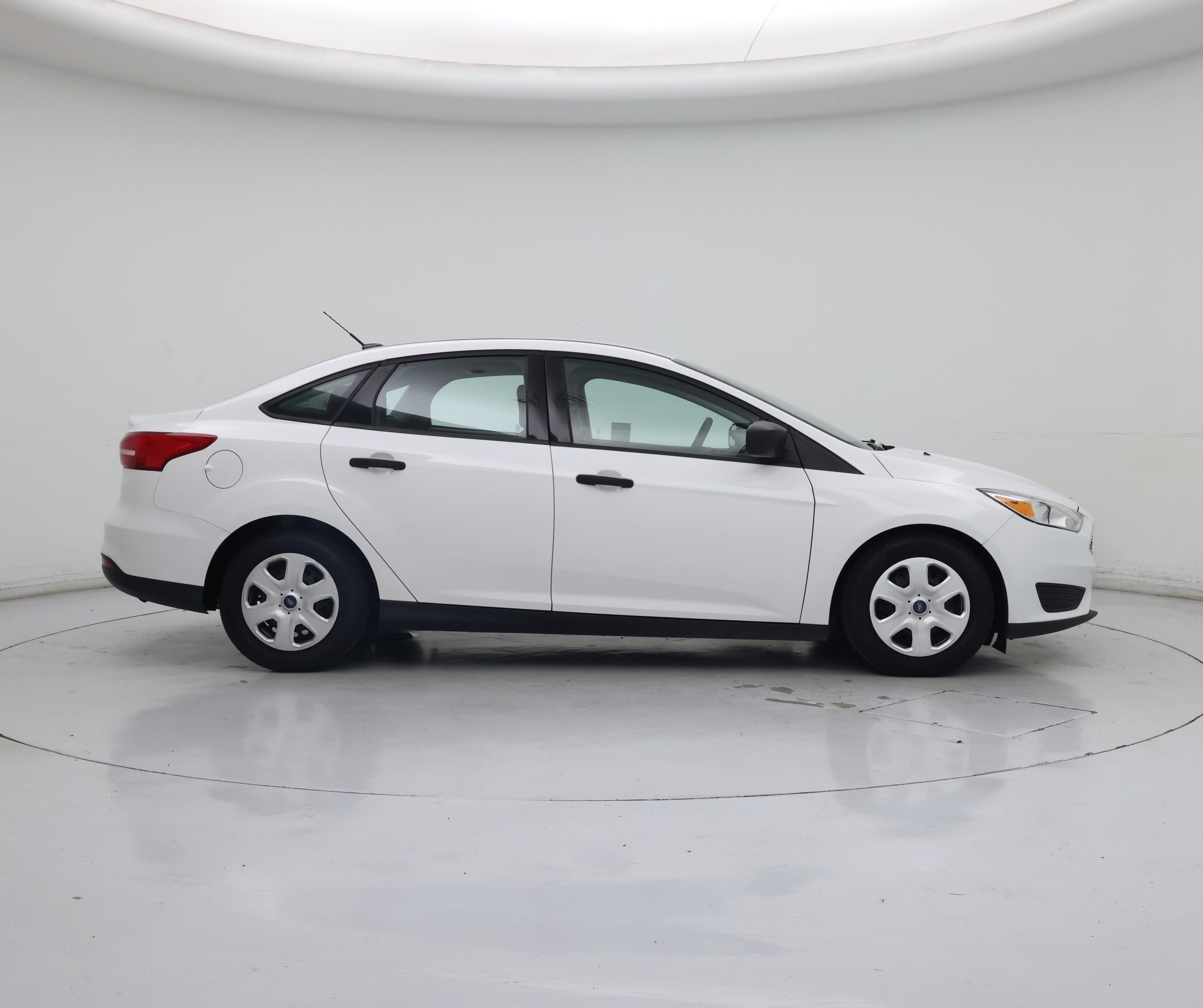 Thumbnail: 2017 Ford Focus - 7