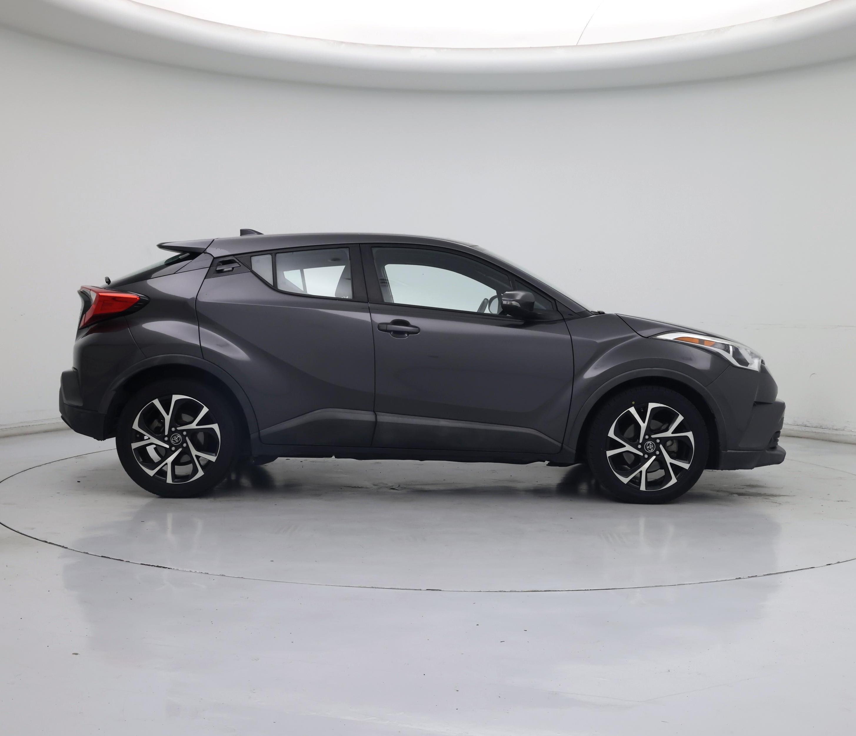 Thumbnail: 2018 Toyota C-HR - 7