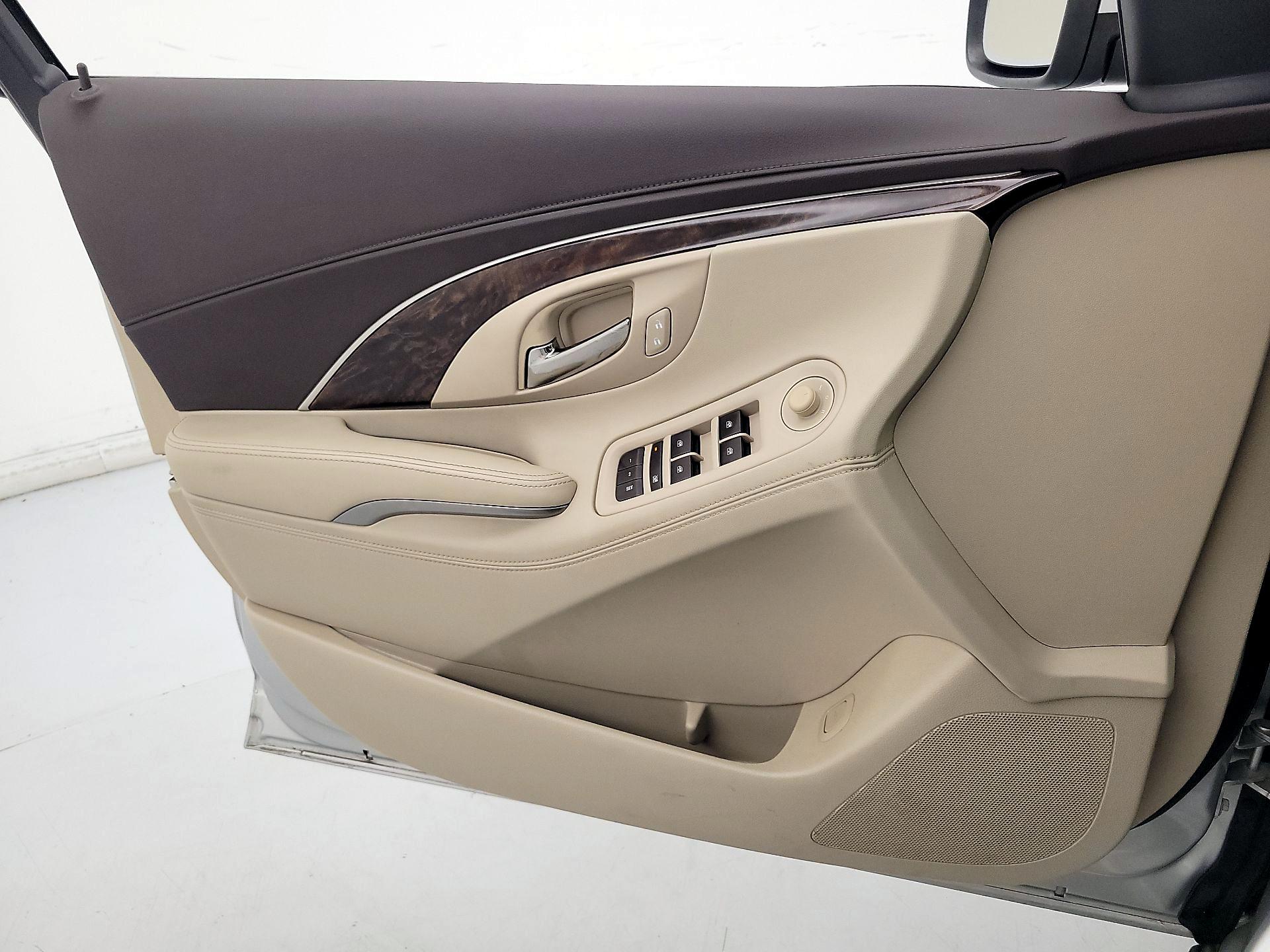 Thumbnail: 2016 Buick LaCrosse - 12