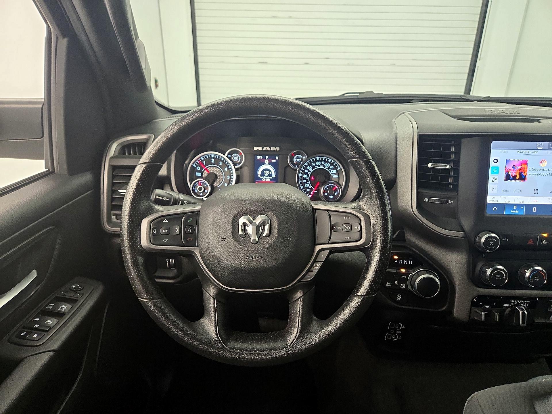 Thumbnail: 2024 RAM 1500 - 10