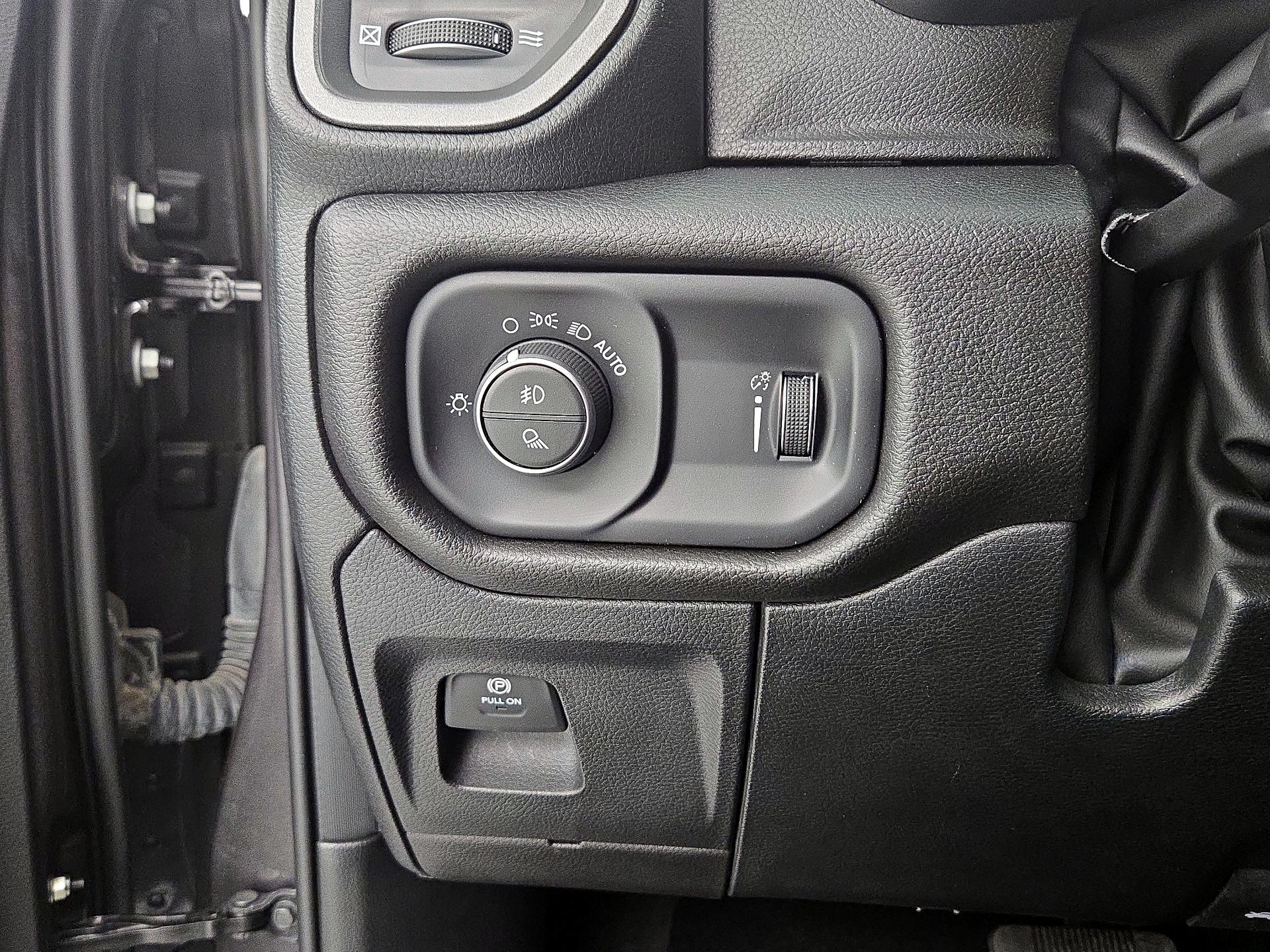 Thumbnail: 2024 RAM 1500 - 13
