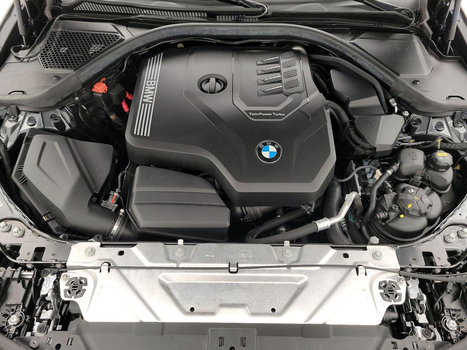 2022 BMW 3 Series 330i - Photo 24