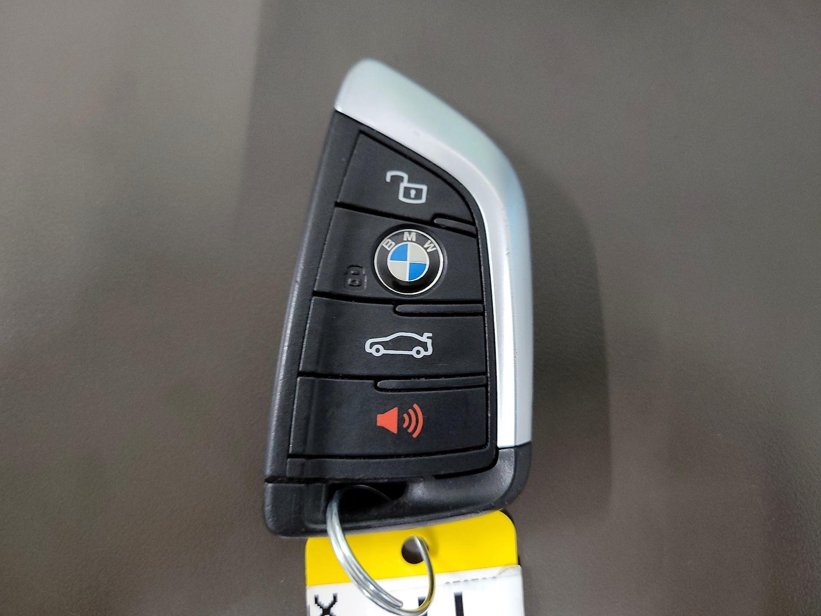 2022 BMW 3 Series 330i - Photo 25