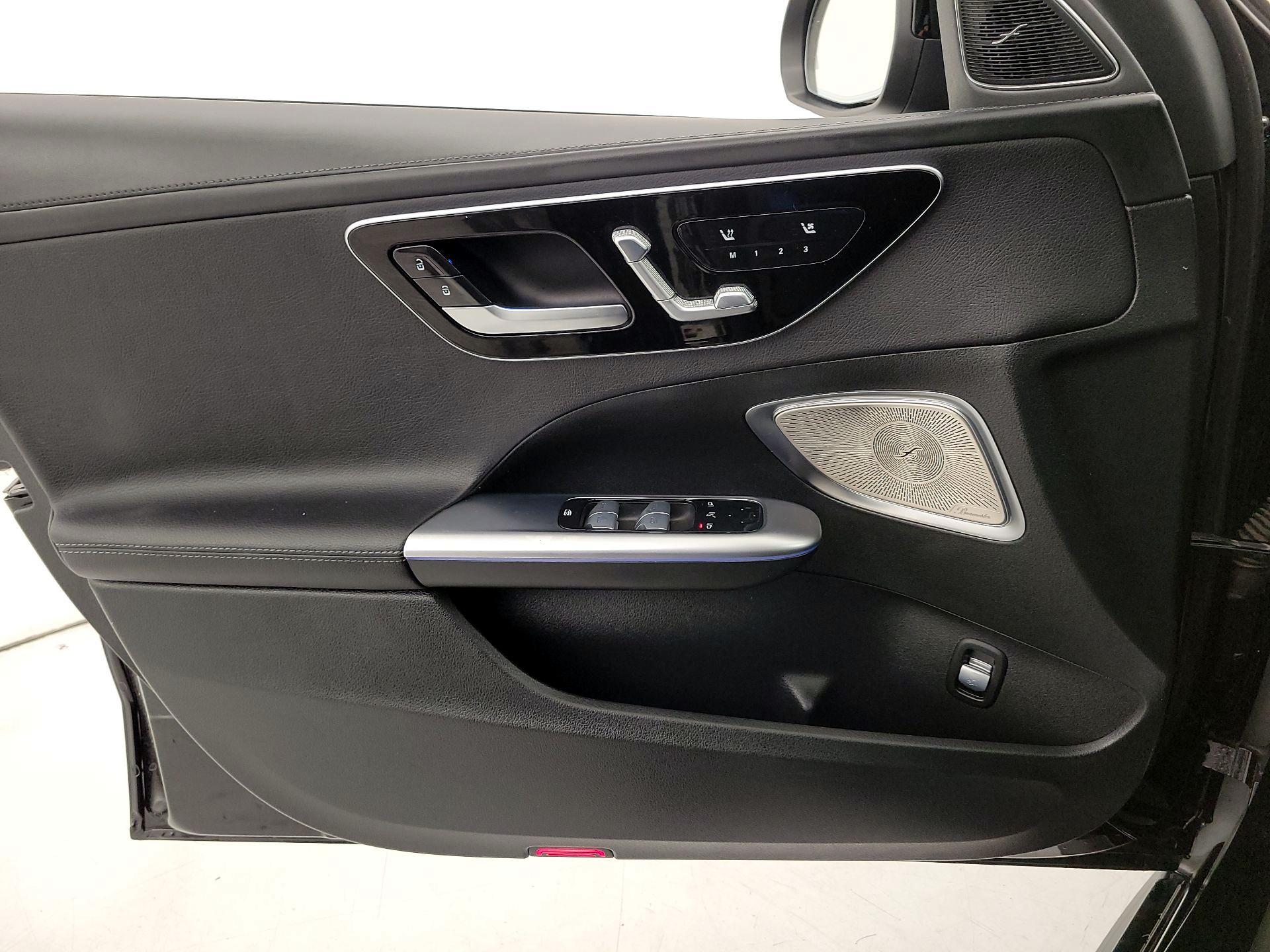 Thumbnail: 2022 Mercedes-Benz C-Class - 12