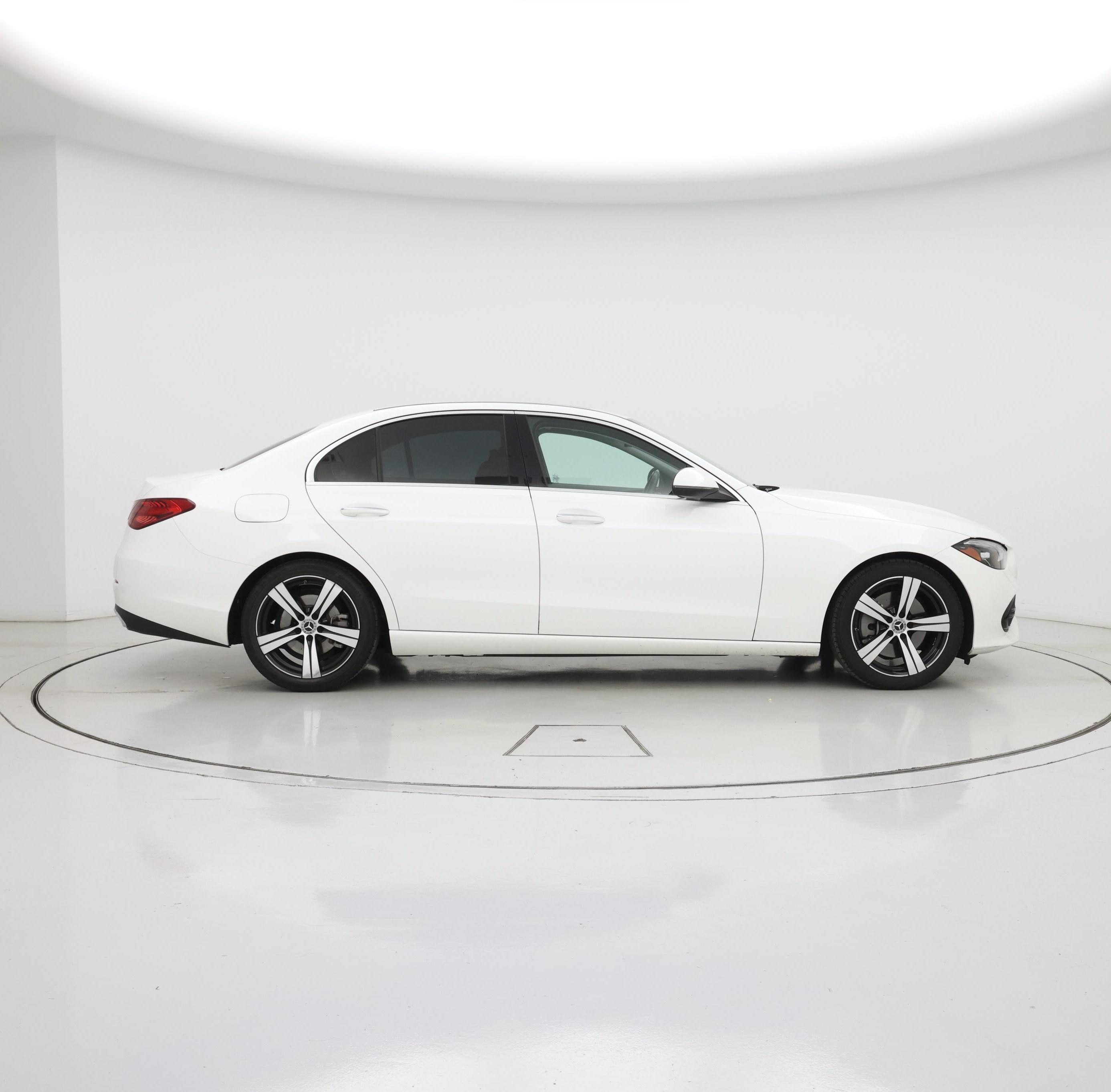 Thumbnail: 2022 Mercedes-Benz C-Class - 7