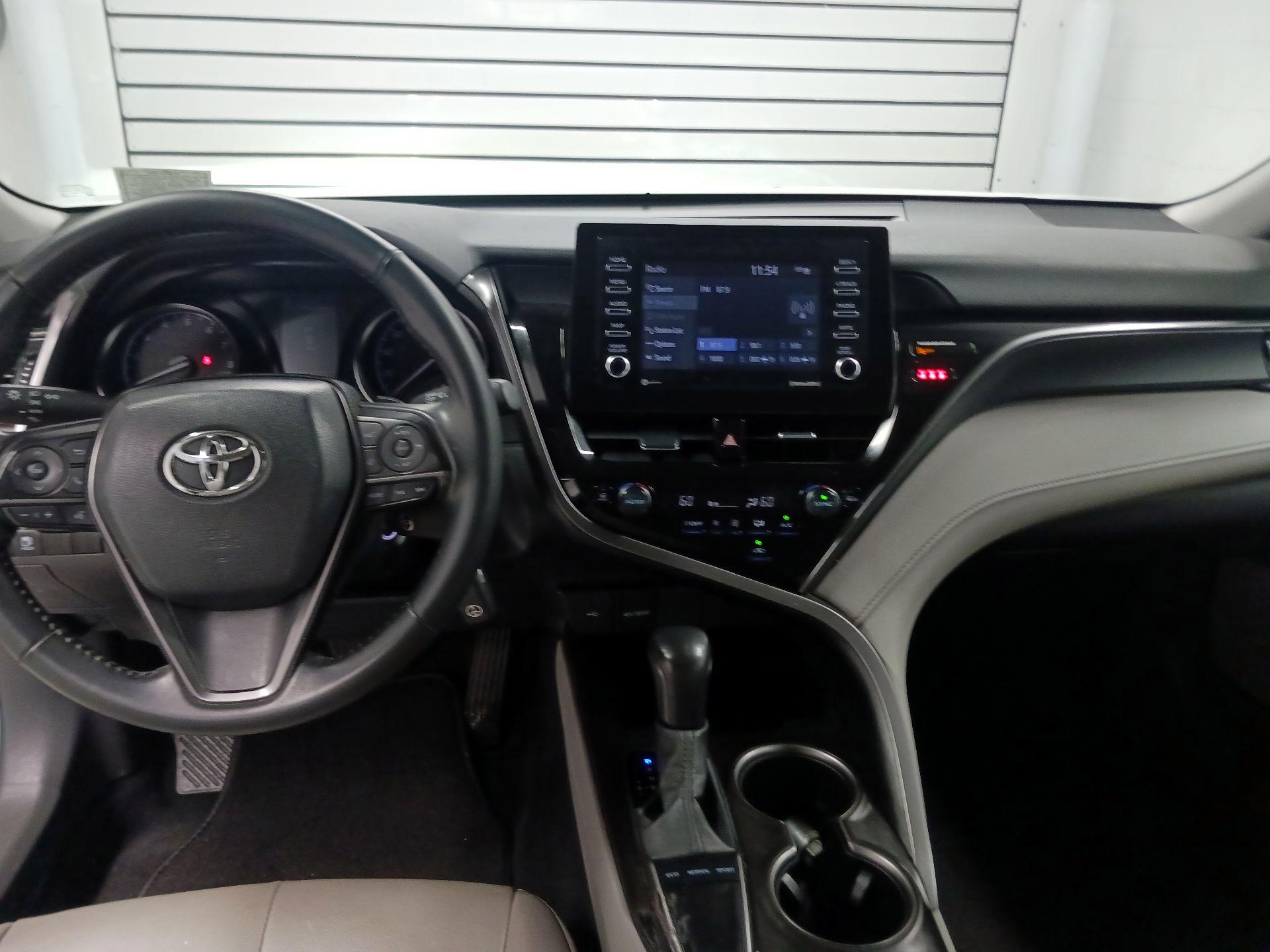 Thumbnail: 2024 Toyota Camry - 9