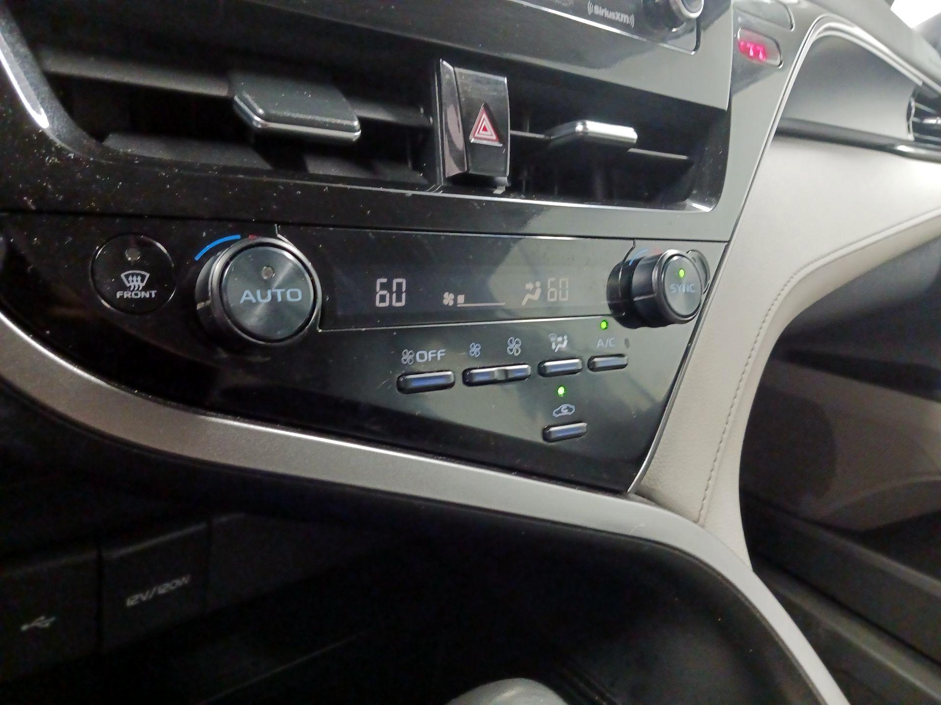 Thumbnail: 2024 Toyota Camry - 14