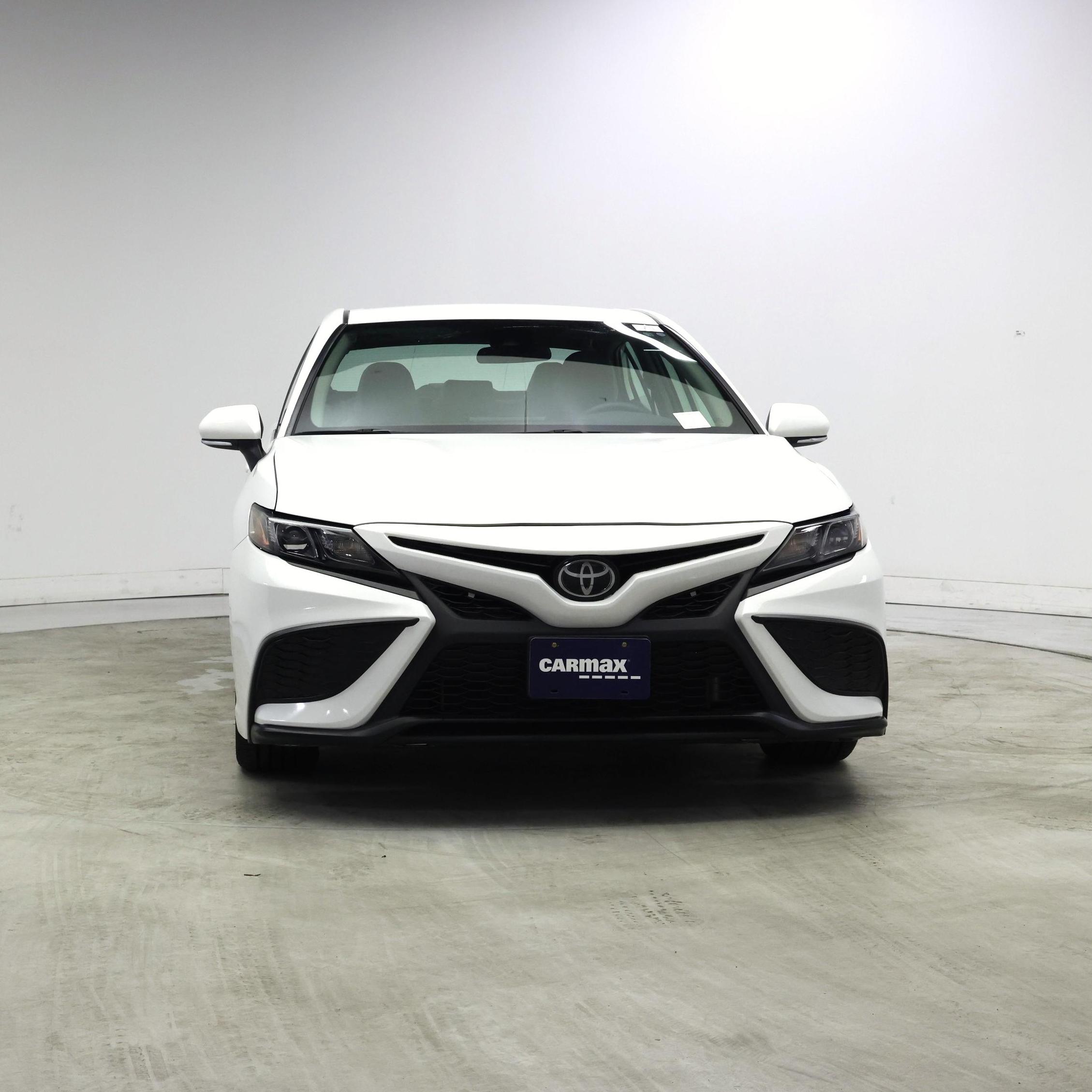 Thumbnail: 2024 Toyota Camry - 5