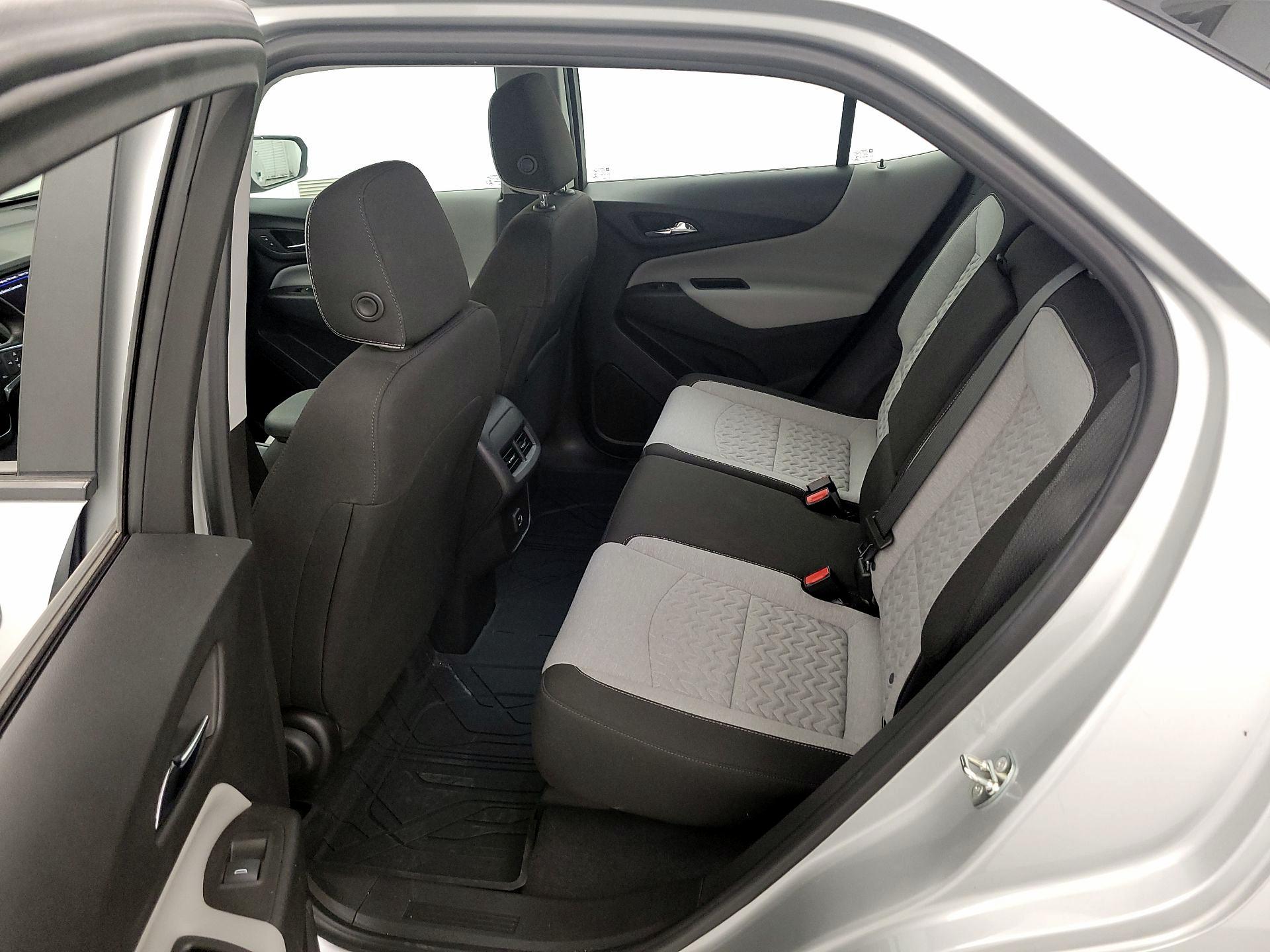 Thumbnail: 2022 Chevrolet Equinox - 19