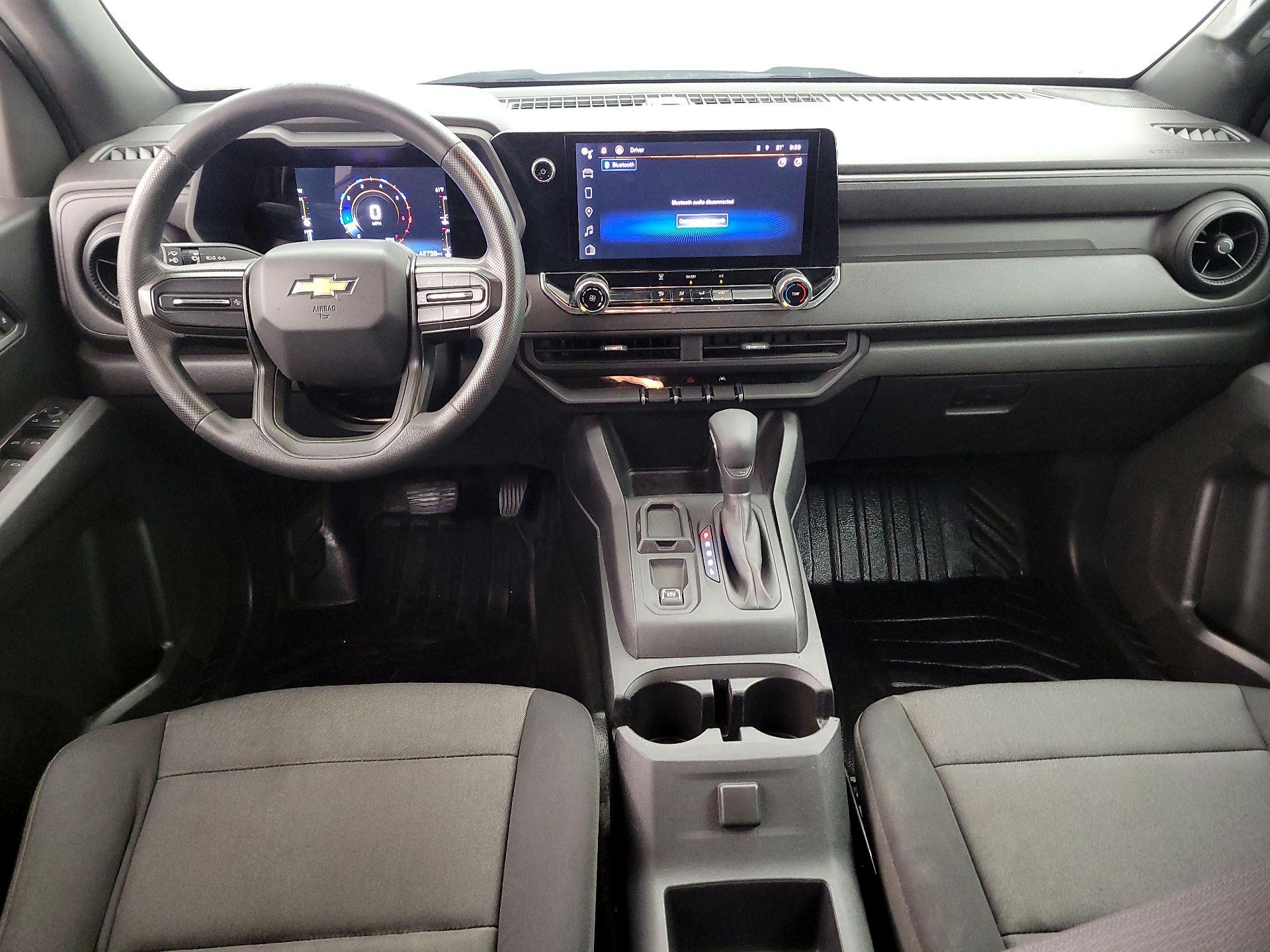 Thumbnail: 2023 Chevrolet Colorado - 9