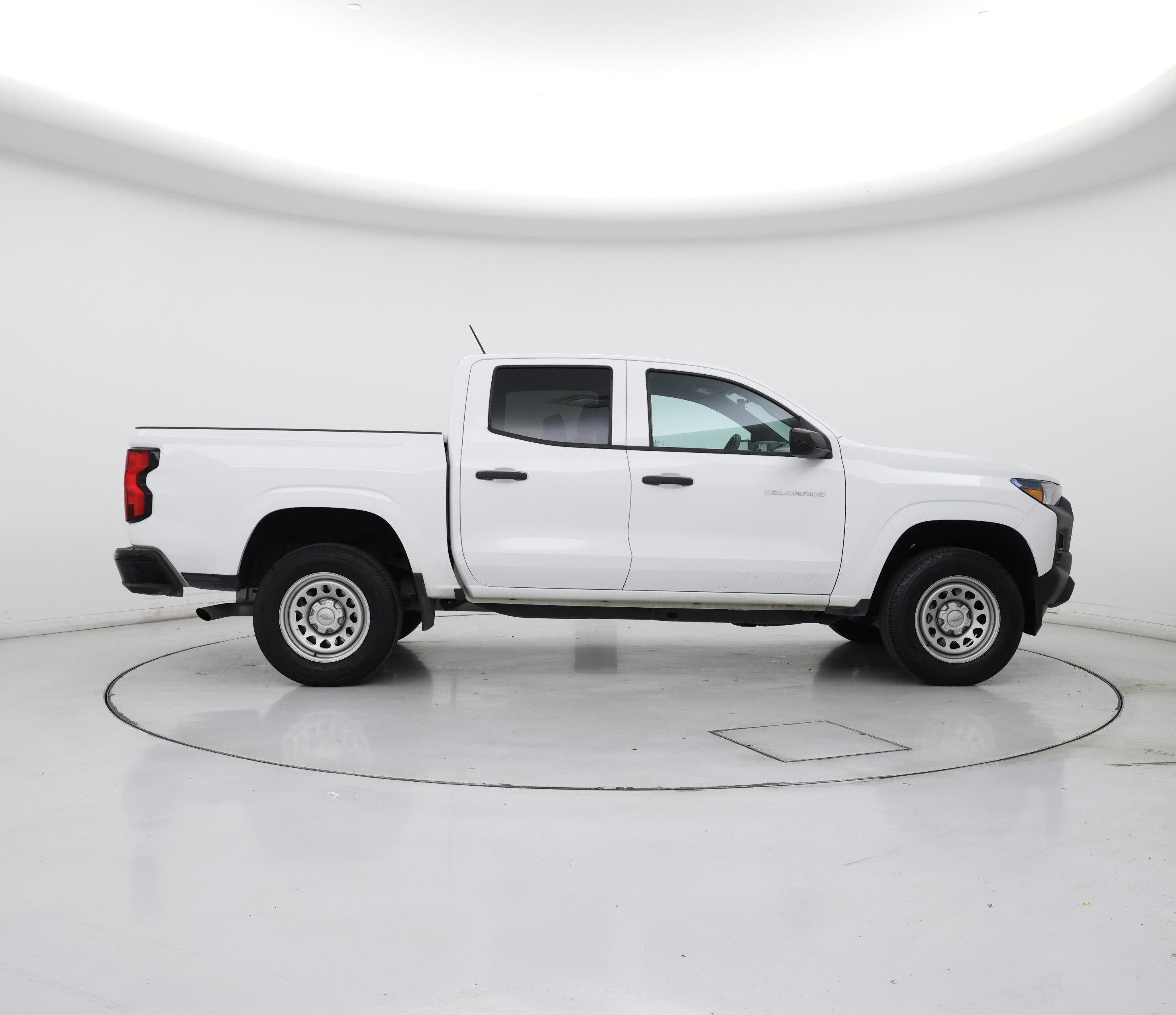 Thumbnail: 2023 Chevrolet Colorado - 7