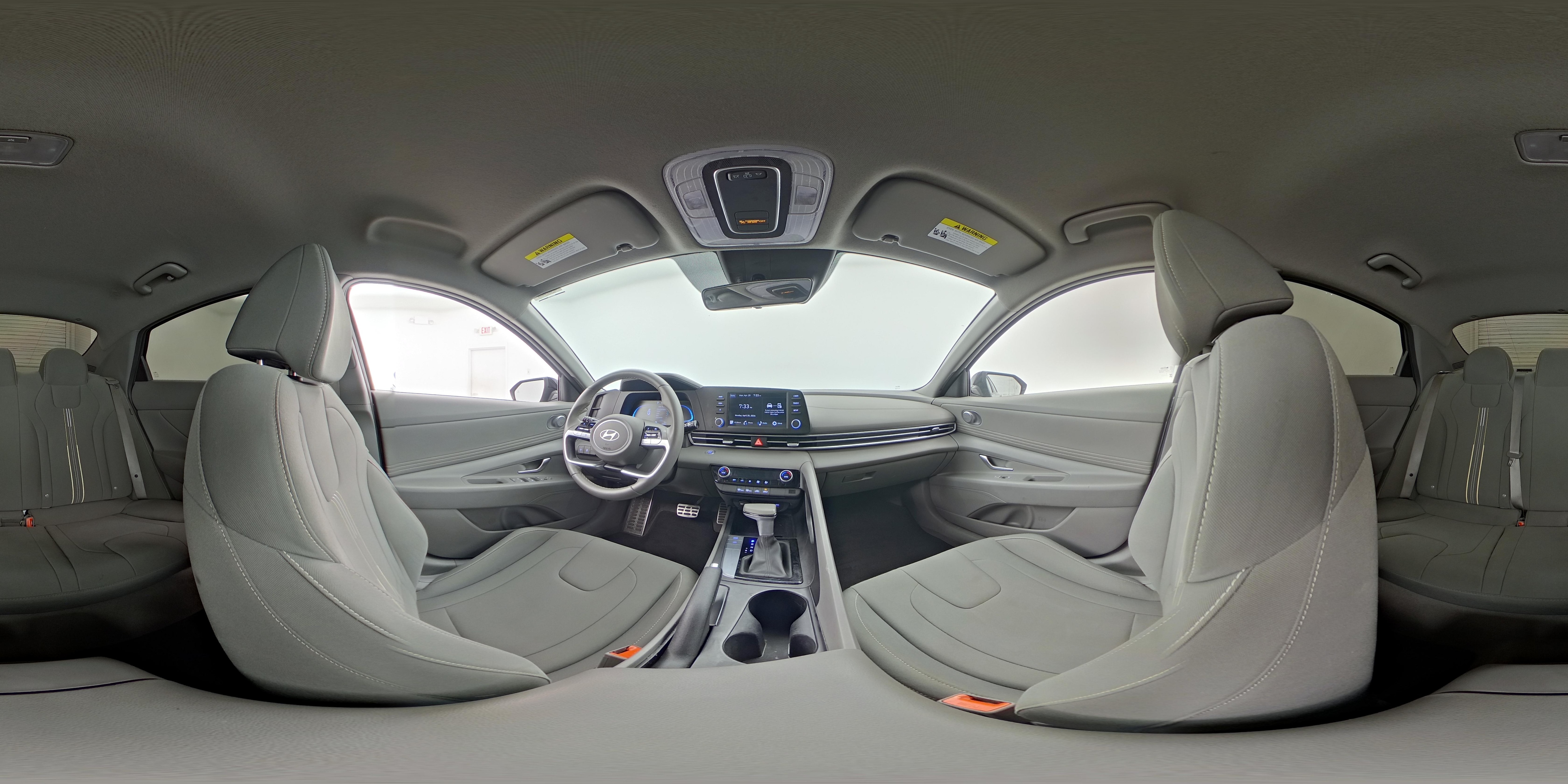 2025 Hyundai Elantra SEL - Photo 24