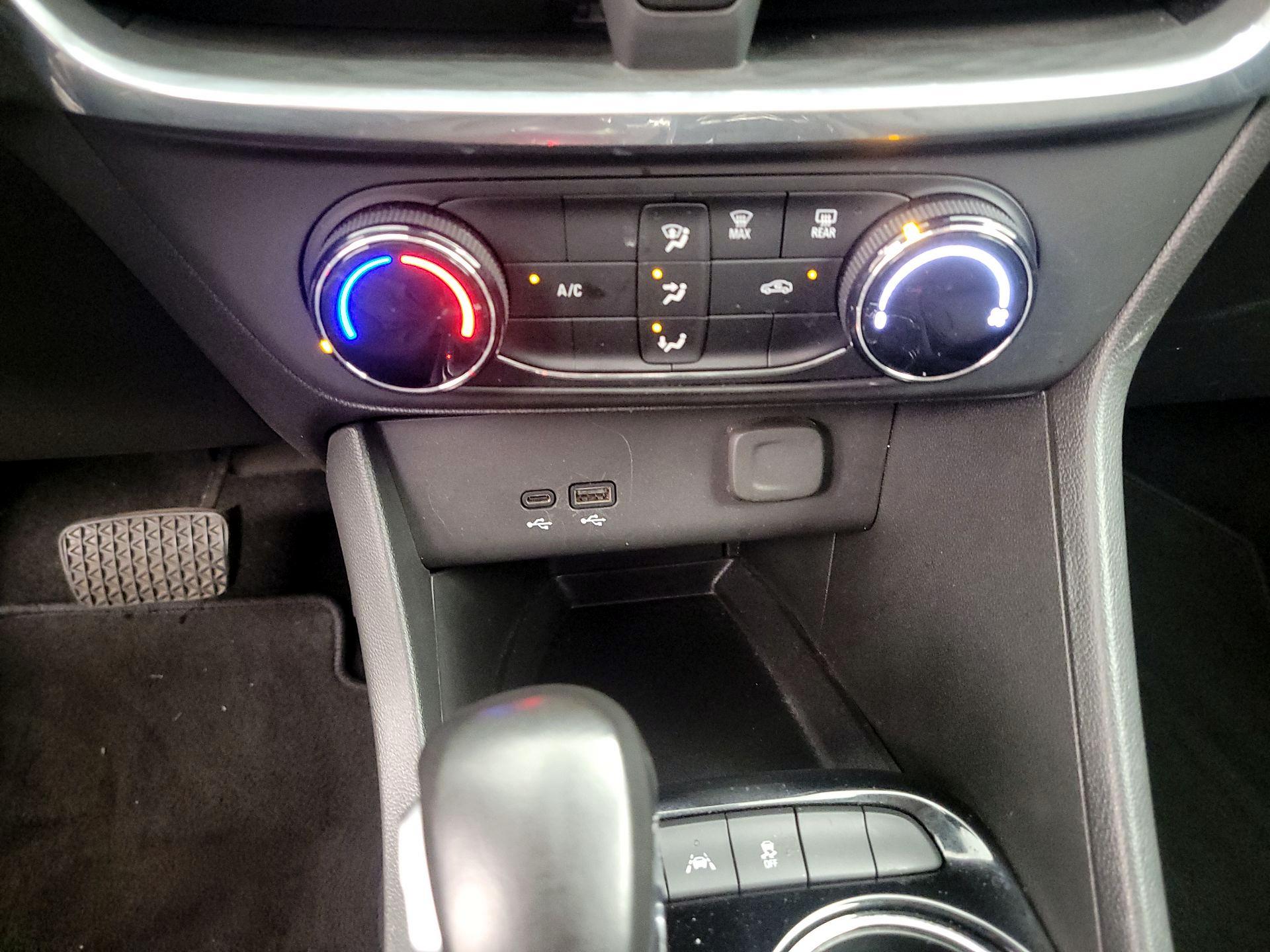 Thumbnail: 2024 Buick Encore GX - 16