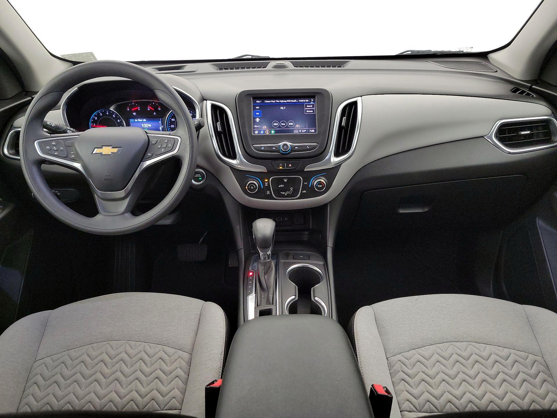 Thumbnail: 2022 Chevrolet Equinox - 9