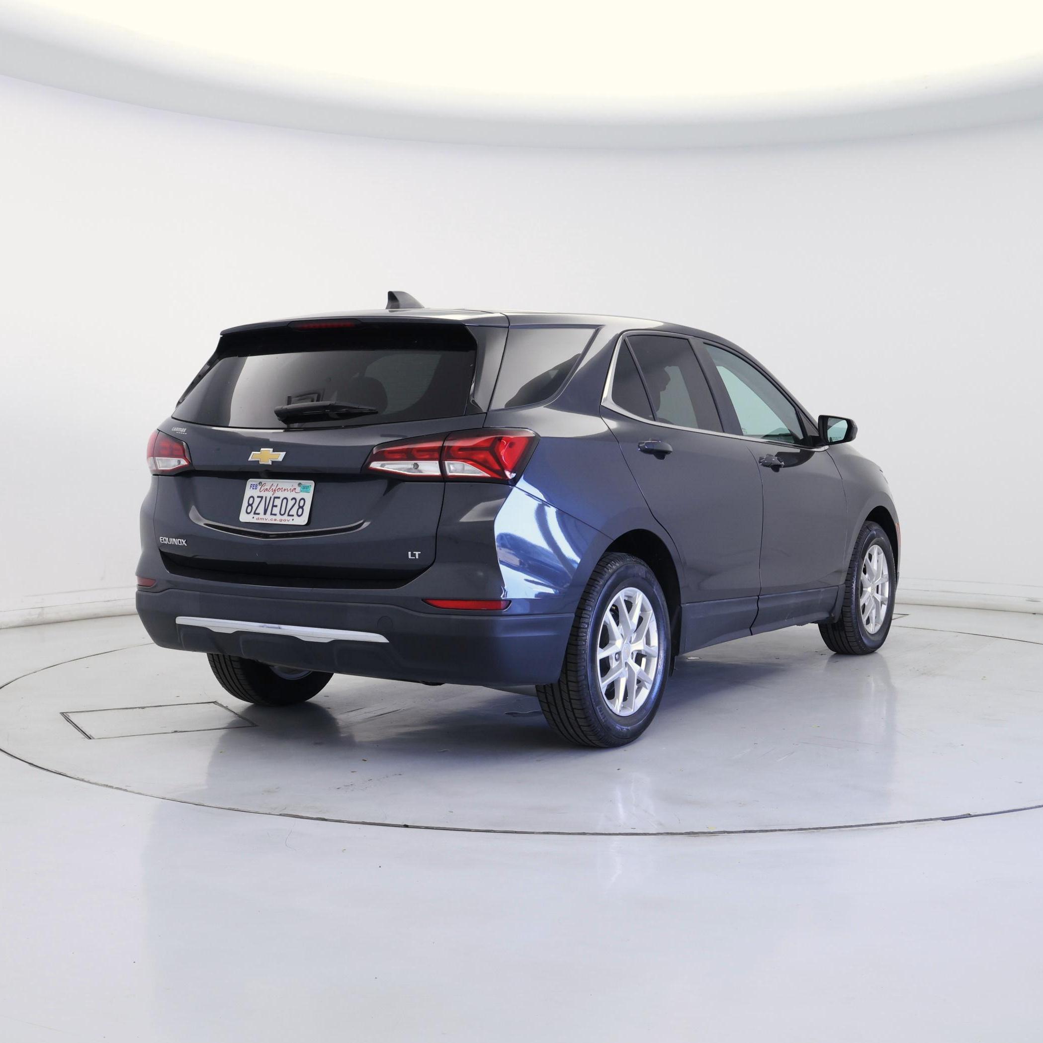 Thumbnail: 2022 Chevrolet Equinox - 8