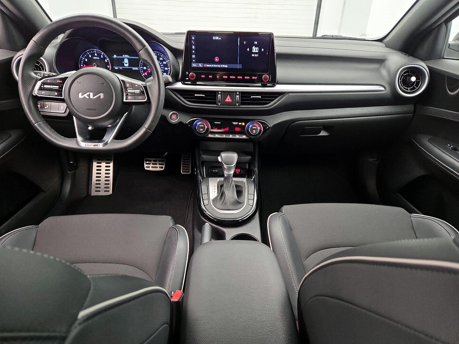 Thumbnail: 2023 Kia Forte - 9