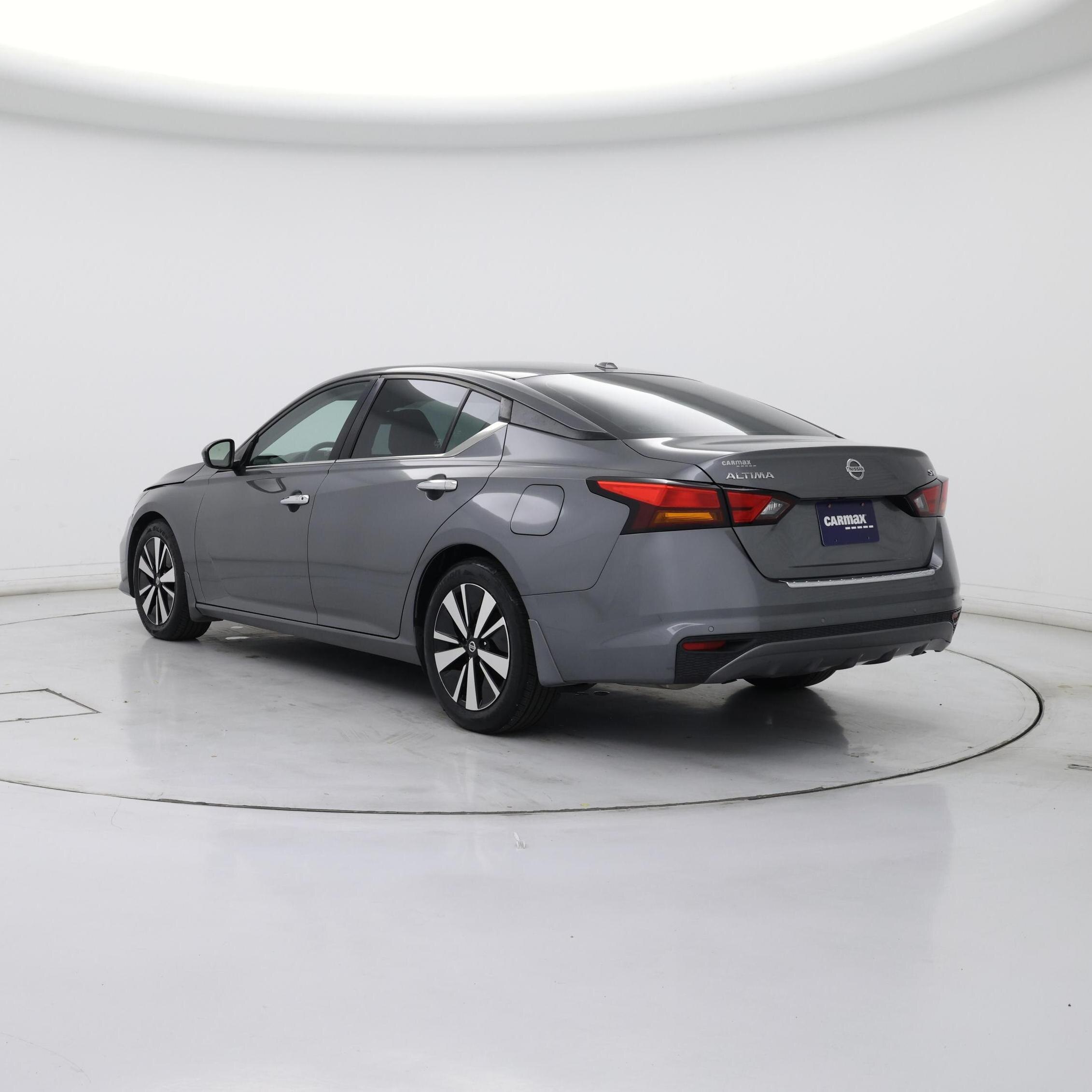 Thumbnail: 2022 Nissan Altima - 2