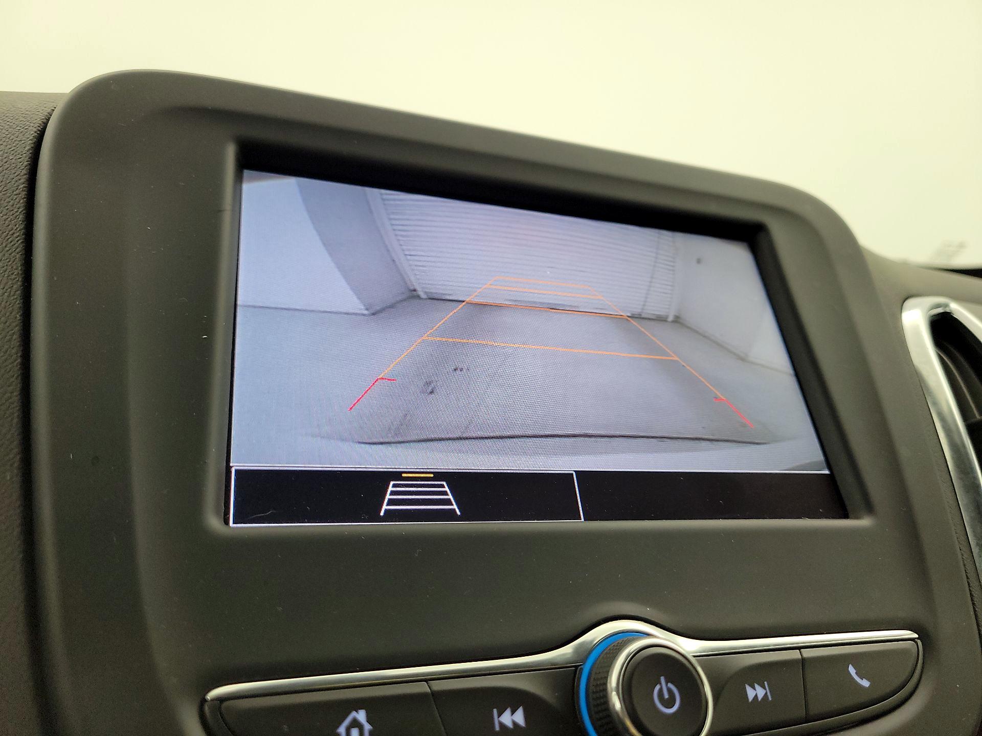 Thumbnail: 2022 Chevrolet Equinox - 14