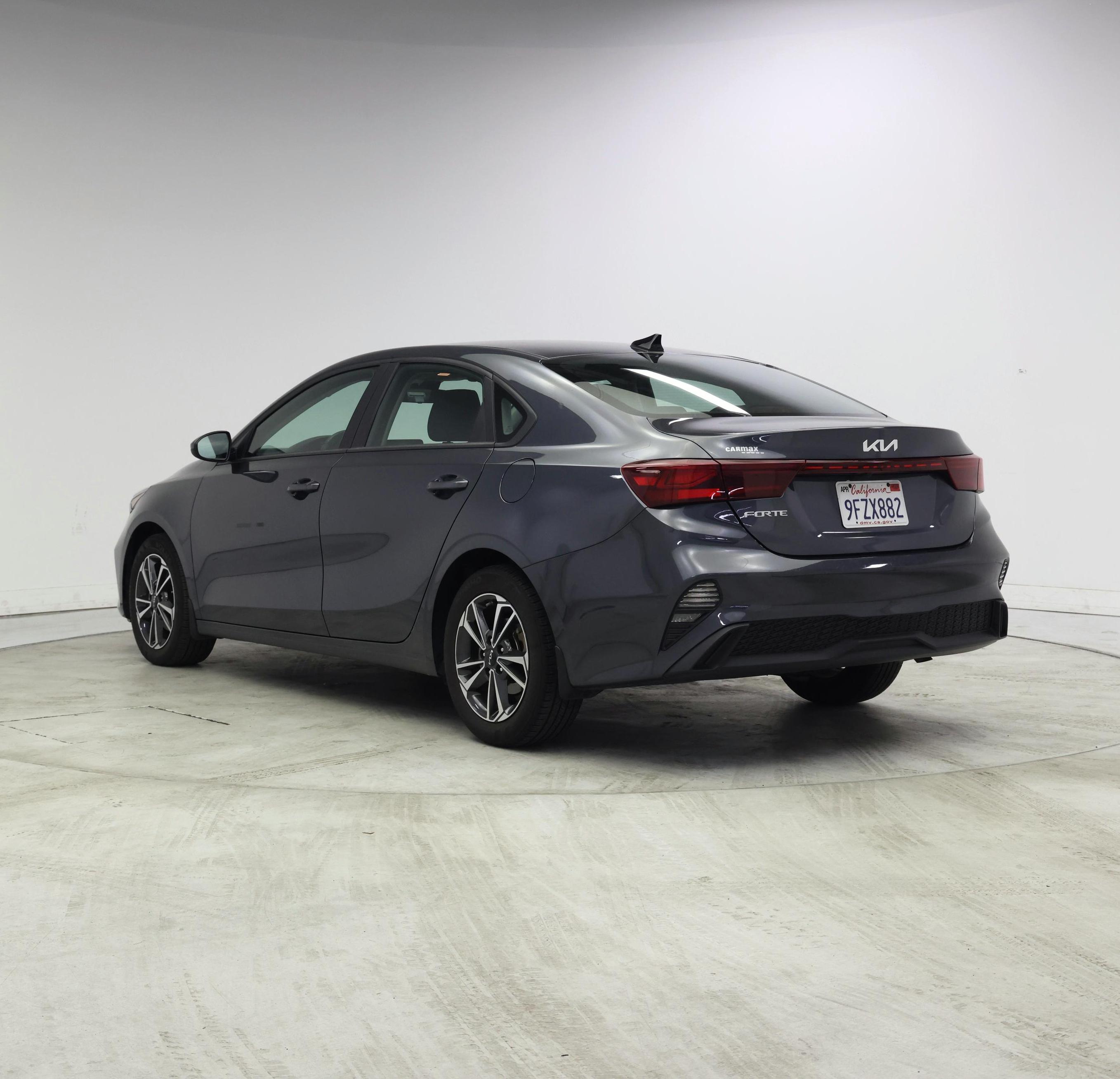 Thumbnail: 2023 Kia Forte - 2