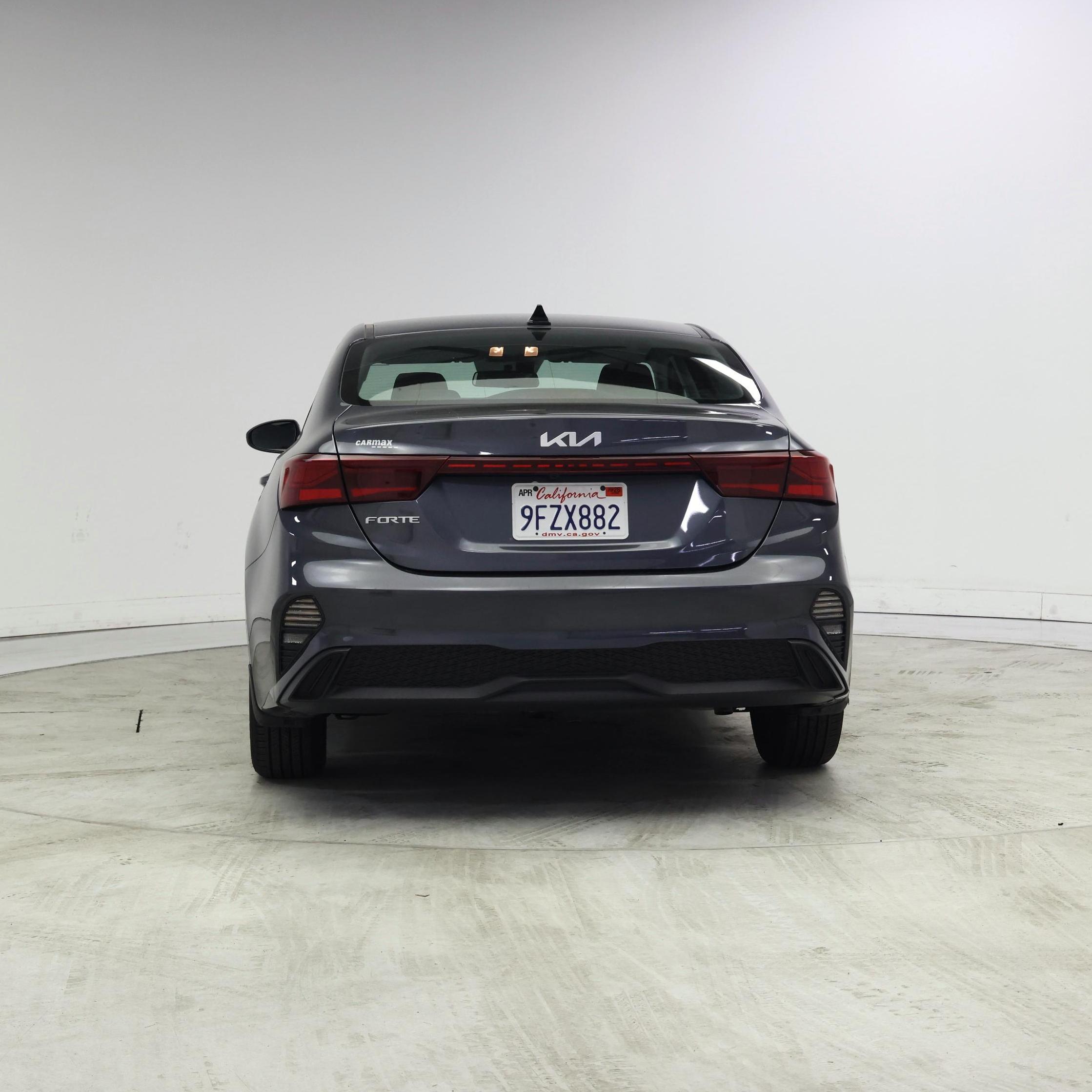 Thumbnail: 2023 Kia Forte - 6